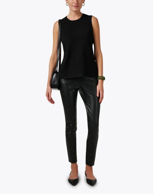 Black Sleeveless Top