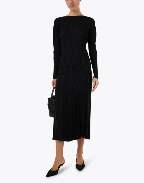 Black Ribbed Knit Skirt