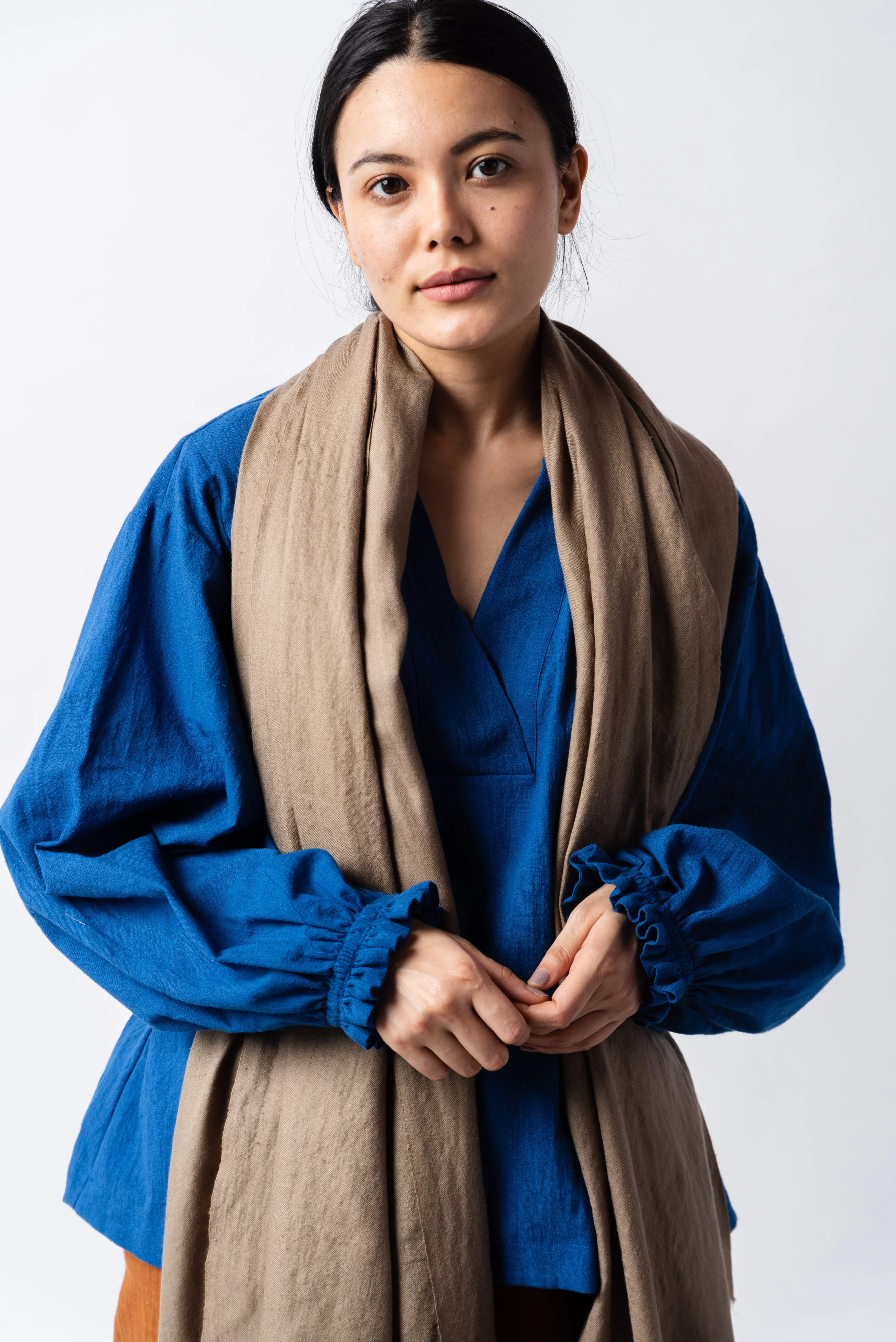 Khaki solid cashmere stole