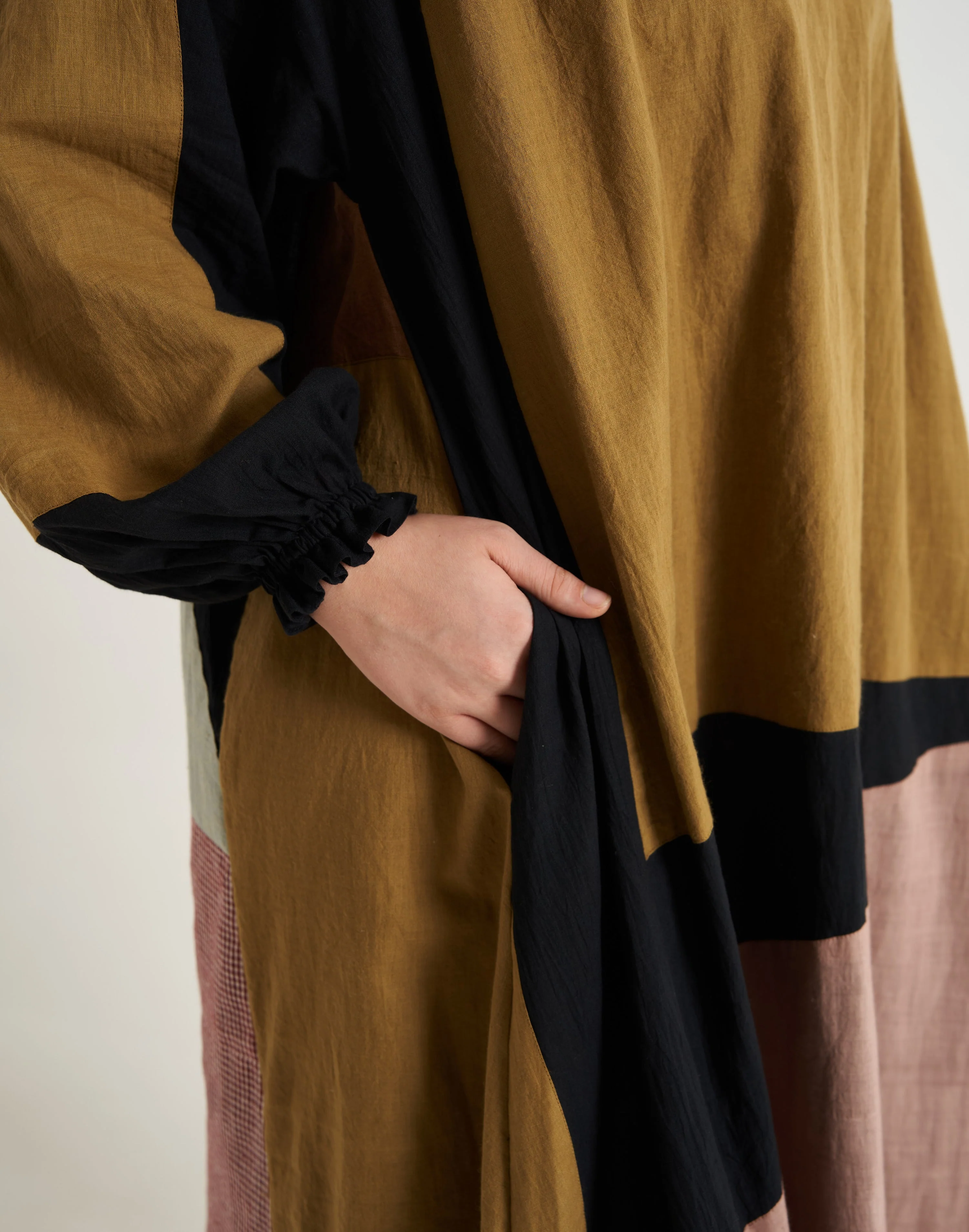 Pride of Crow | Midi Dress in Black