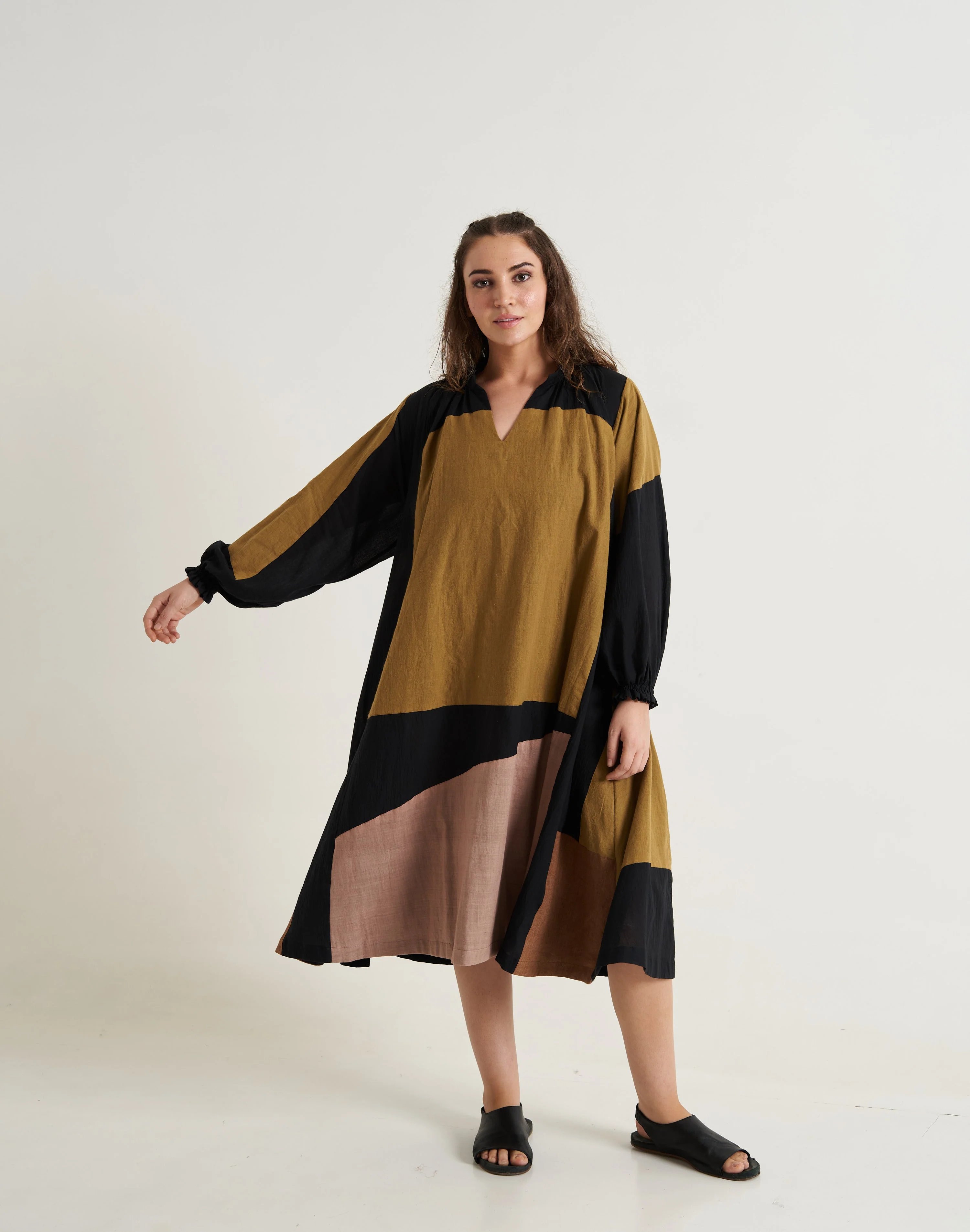 Pride of Crow | Midi Dress in Black