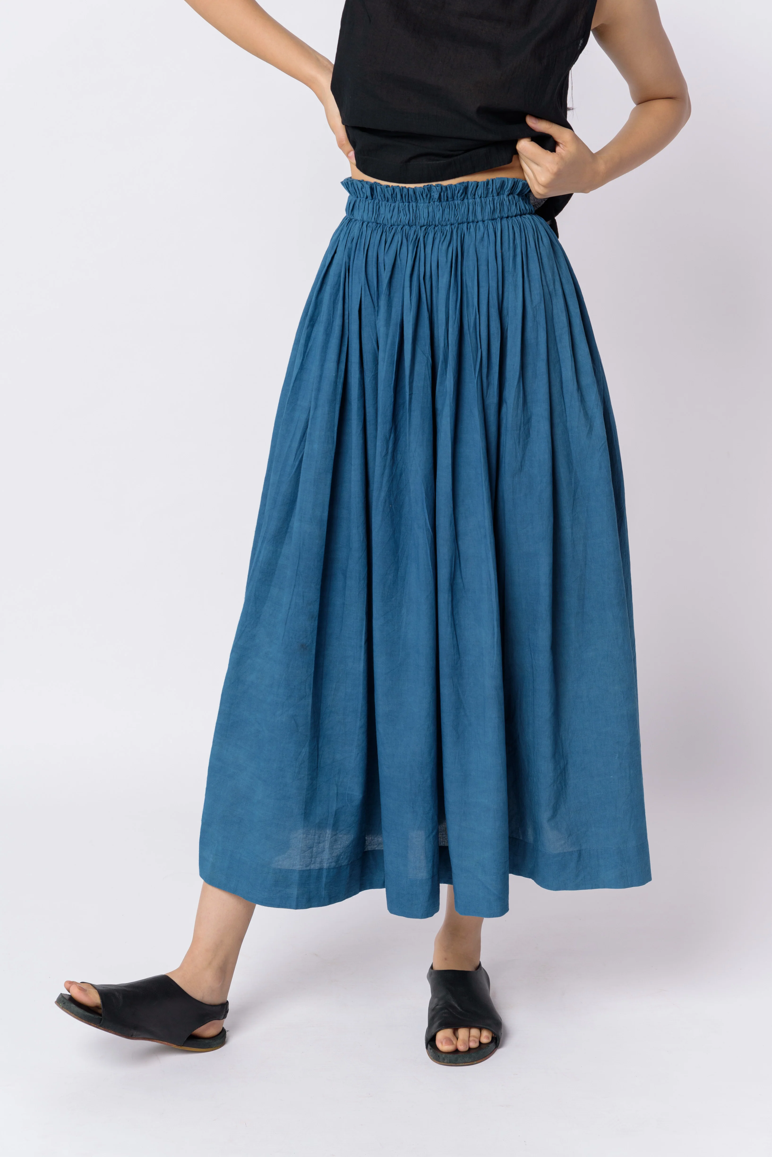 Indigo pleated skirt