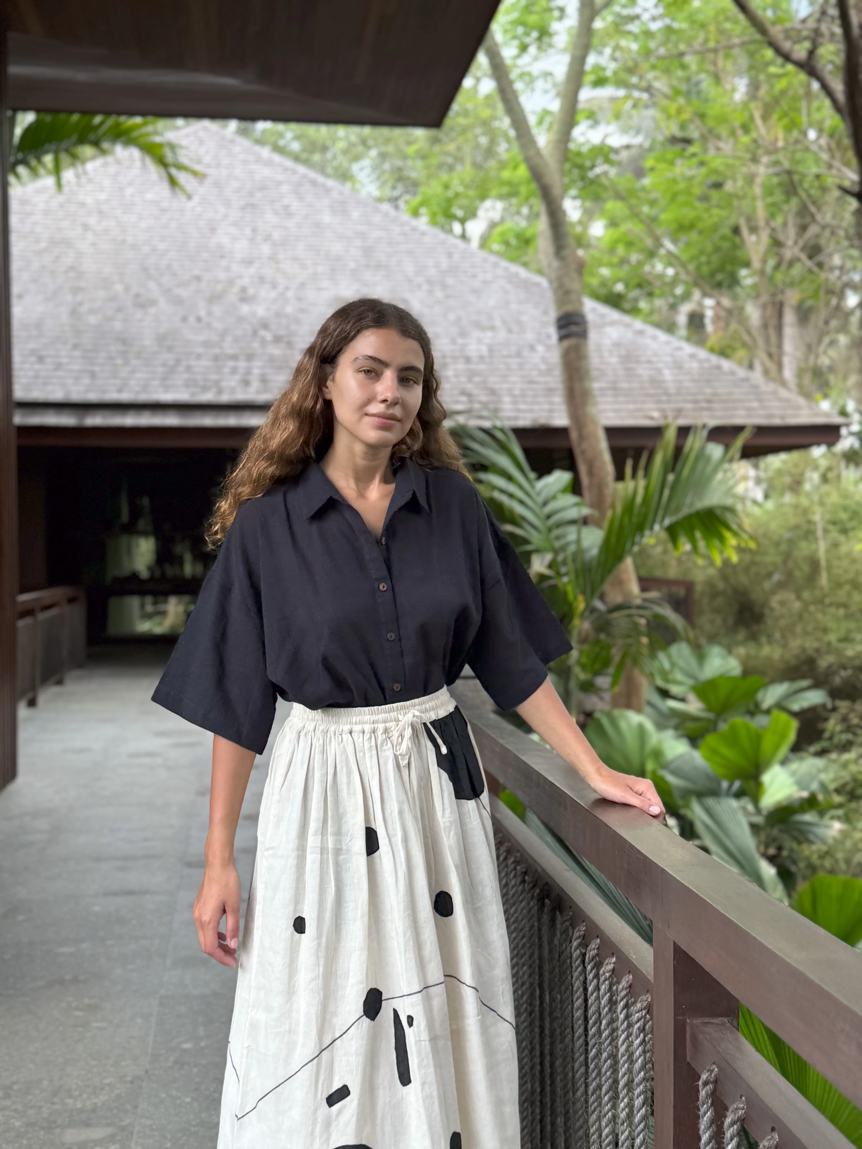 The Easy Black Shirt