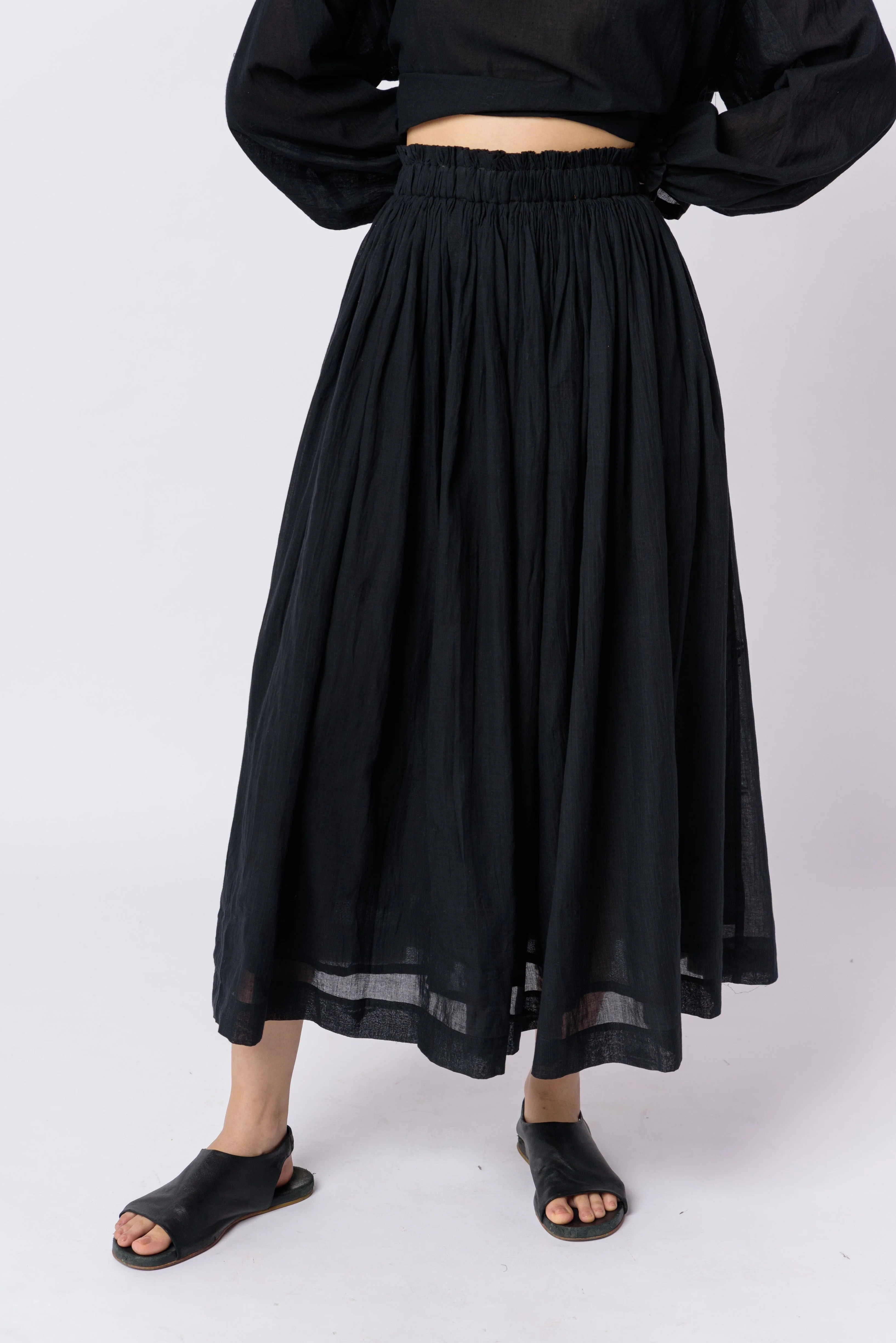 Classic black pull-on skirt