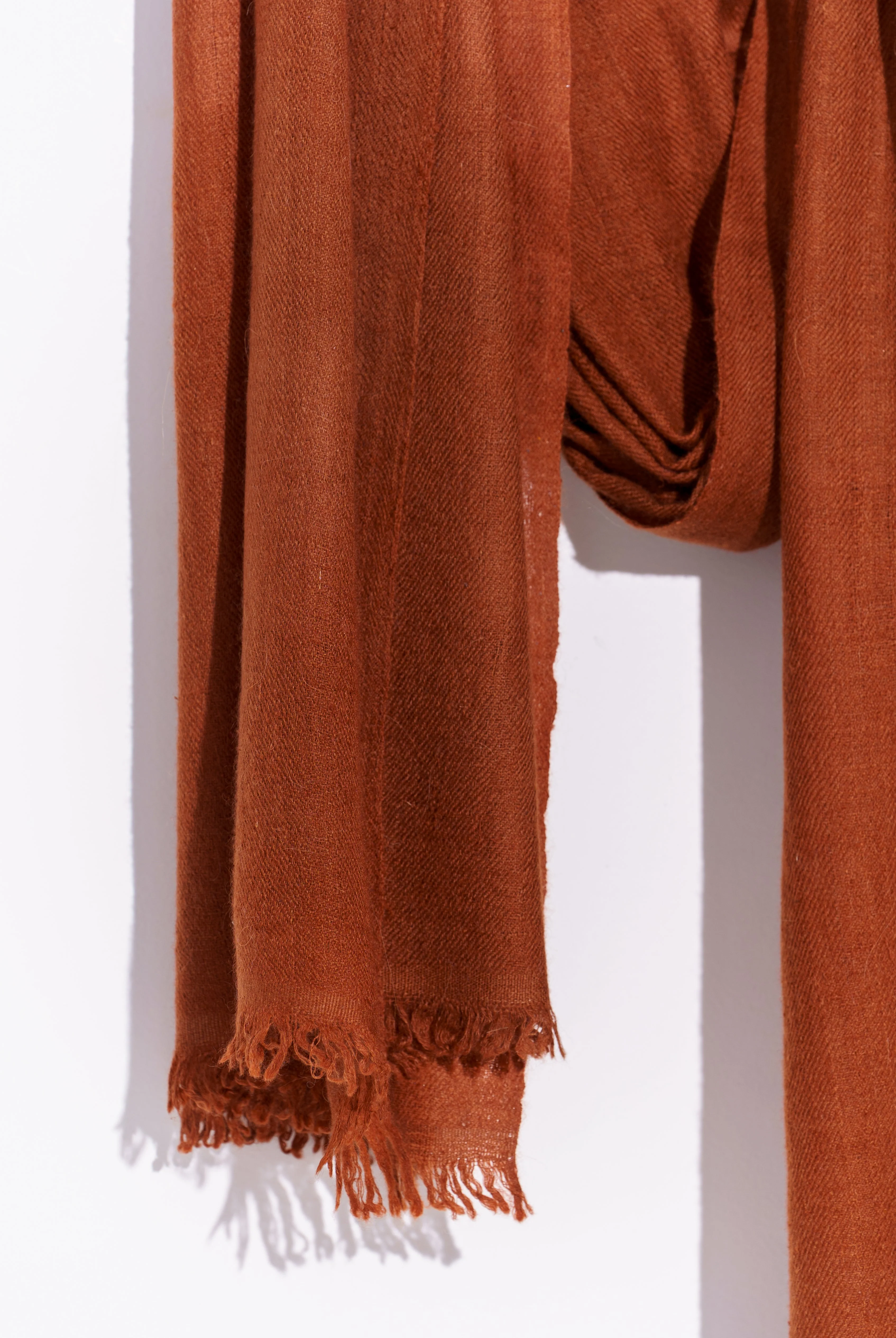 Toasted brown cashmere stole