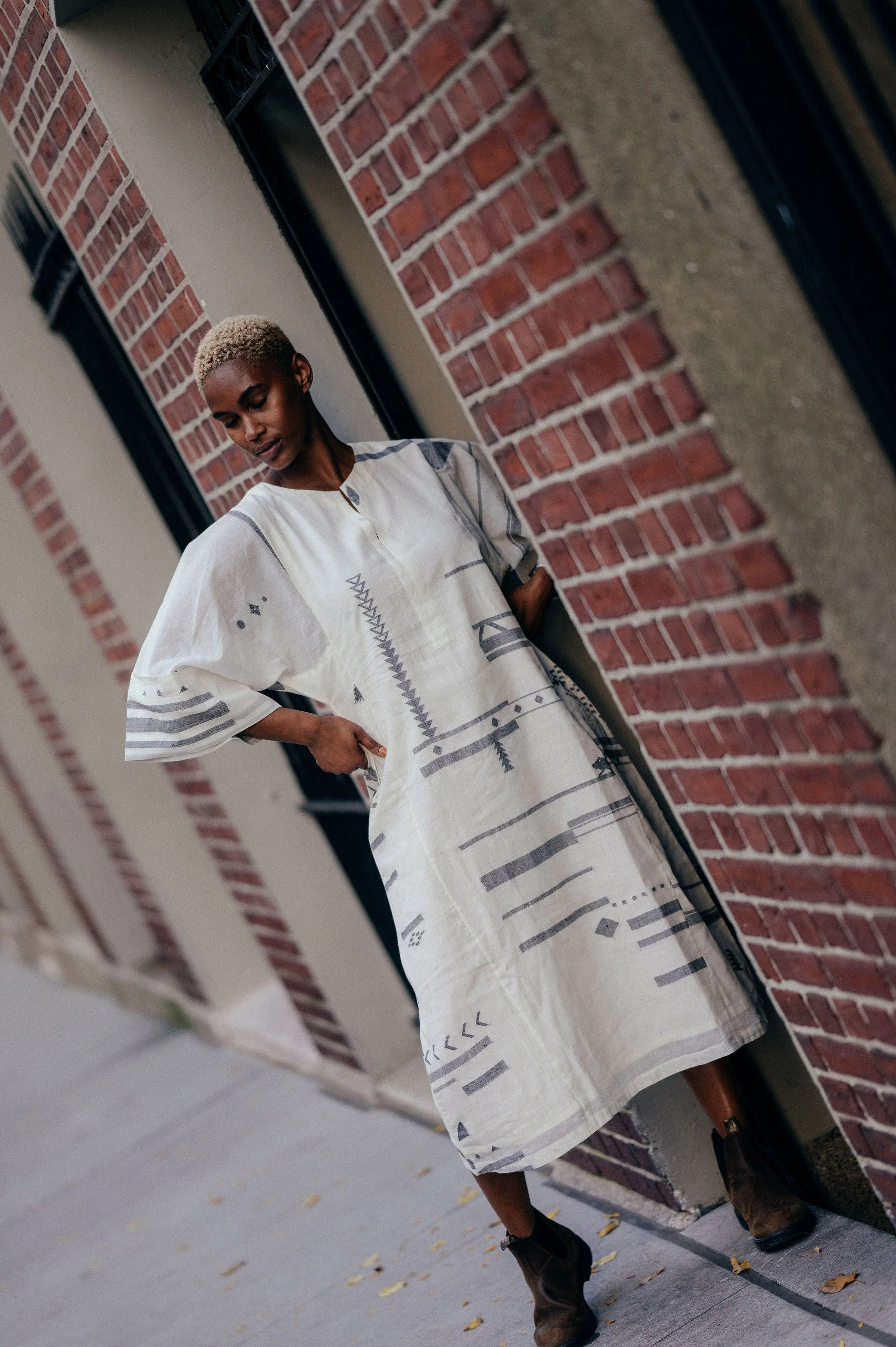 Oversized sleeve straight-cut dress
