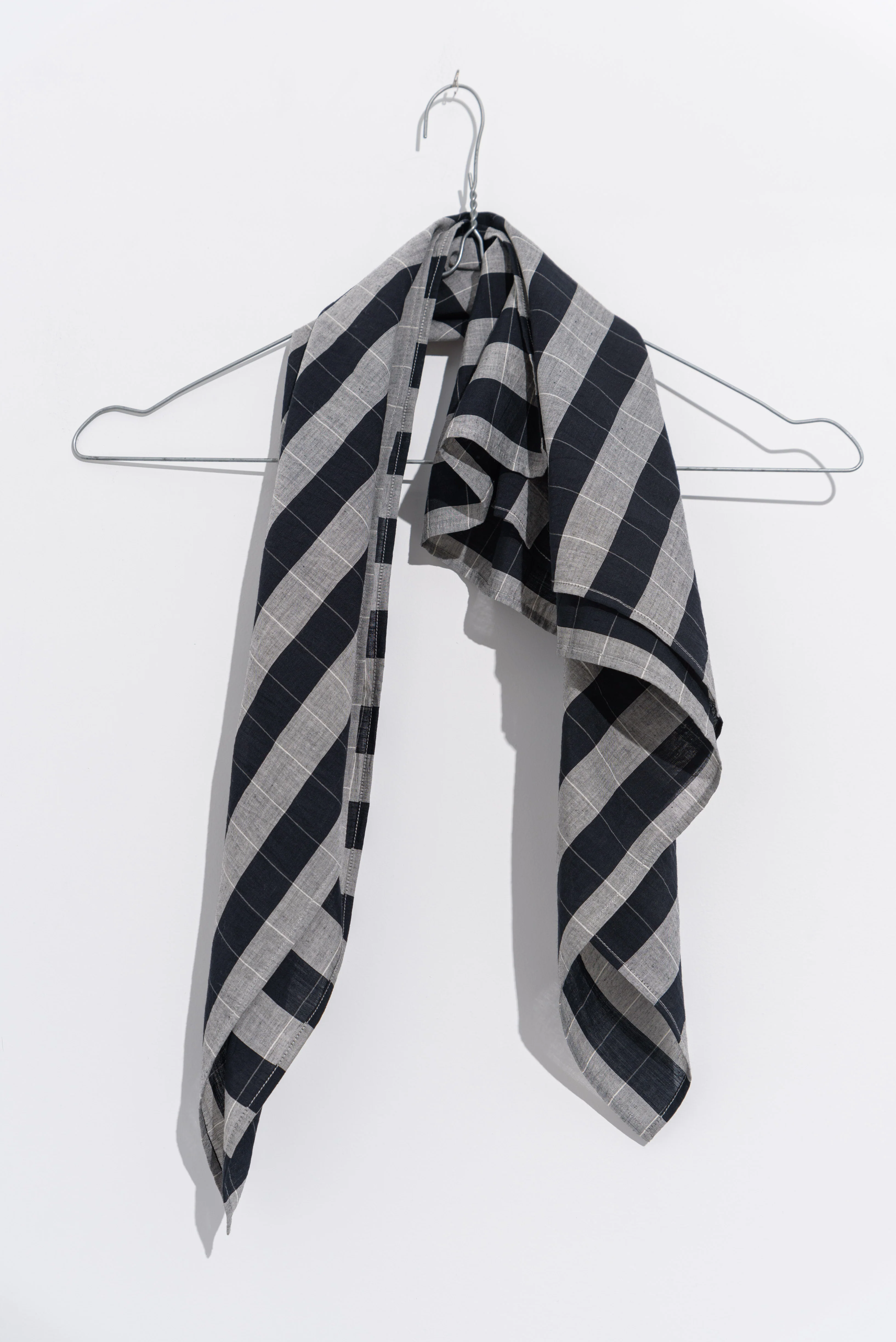 Monochrome striped bandana