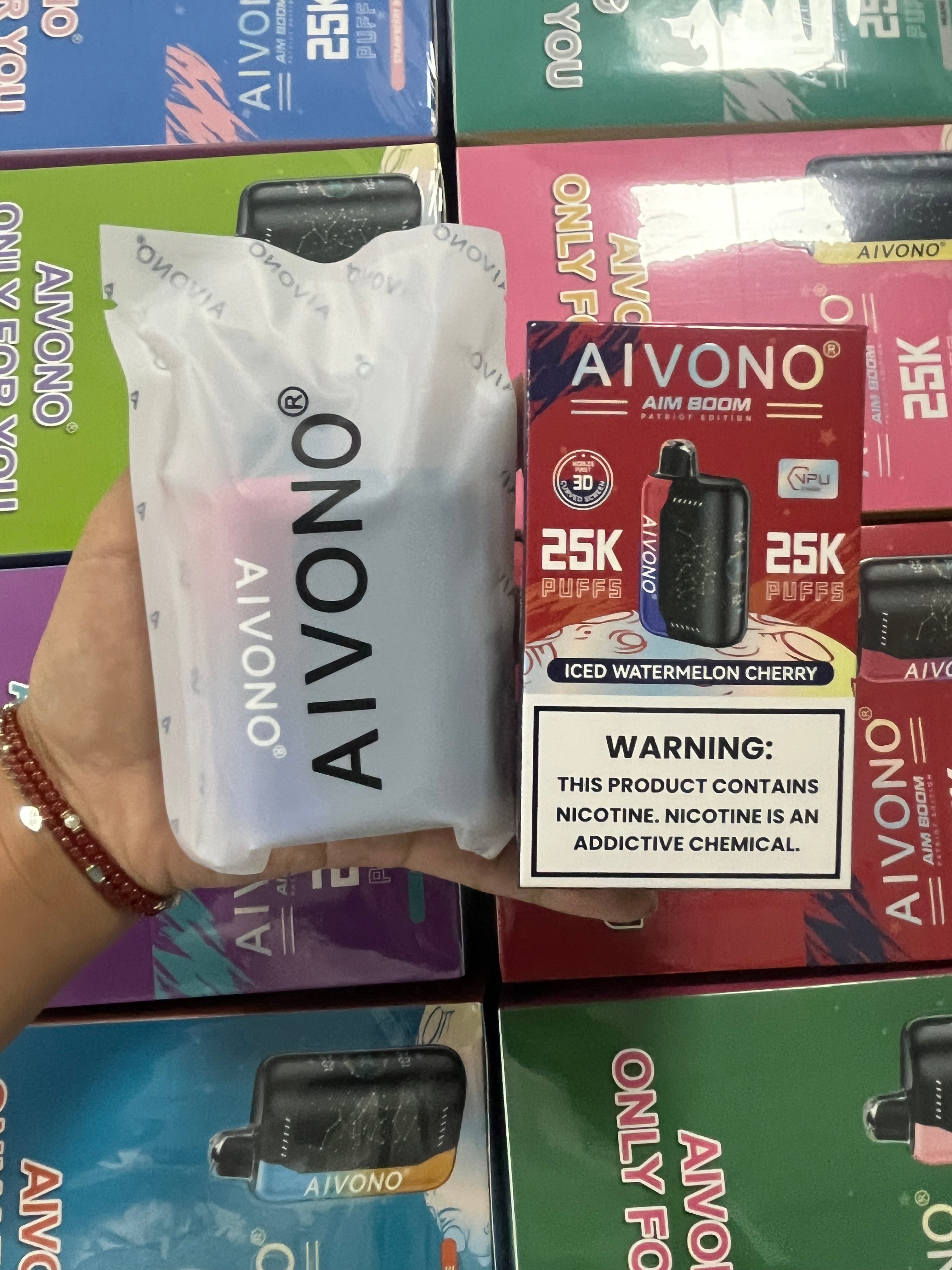 🔥Hot sale🔥AIVONO AIM BOOM 25000 Züge Einweg-Vape(5 % Nikotingehalt)