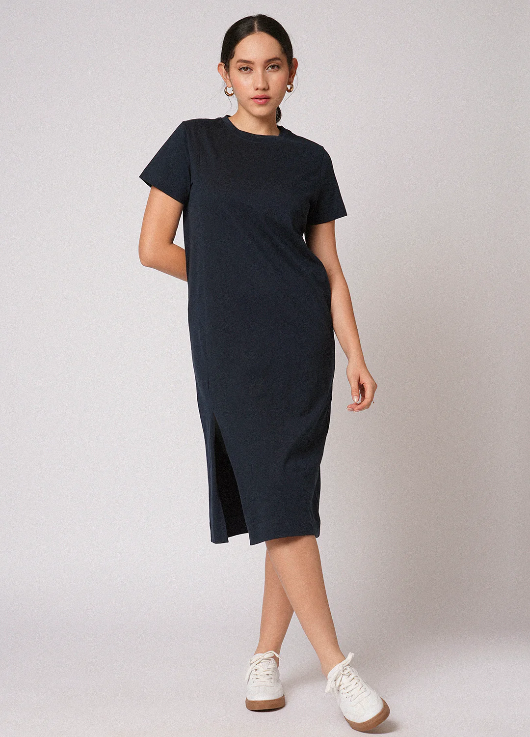 Navy T-Shirt Midi