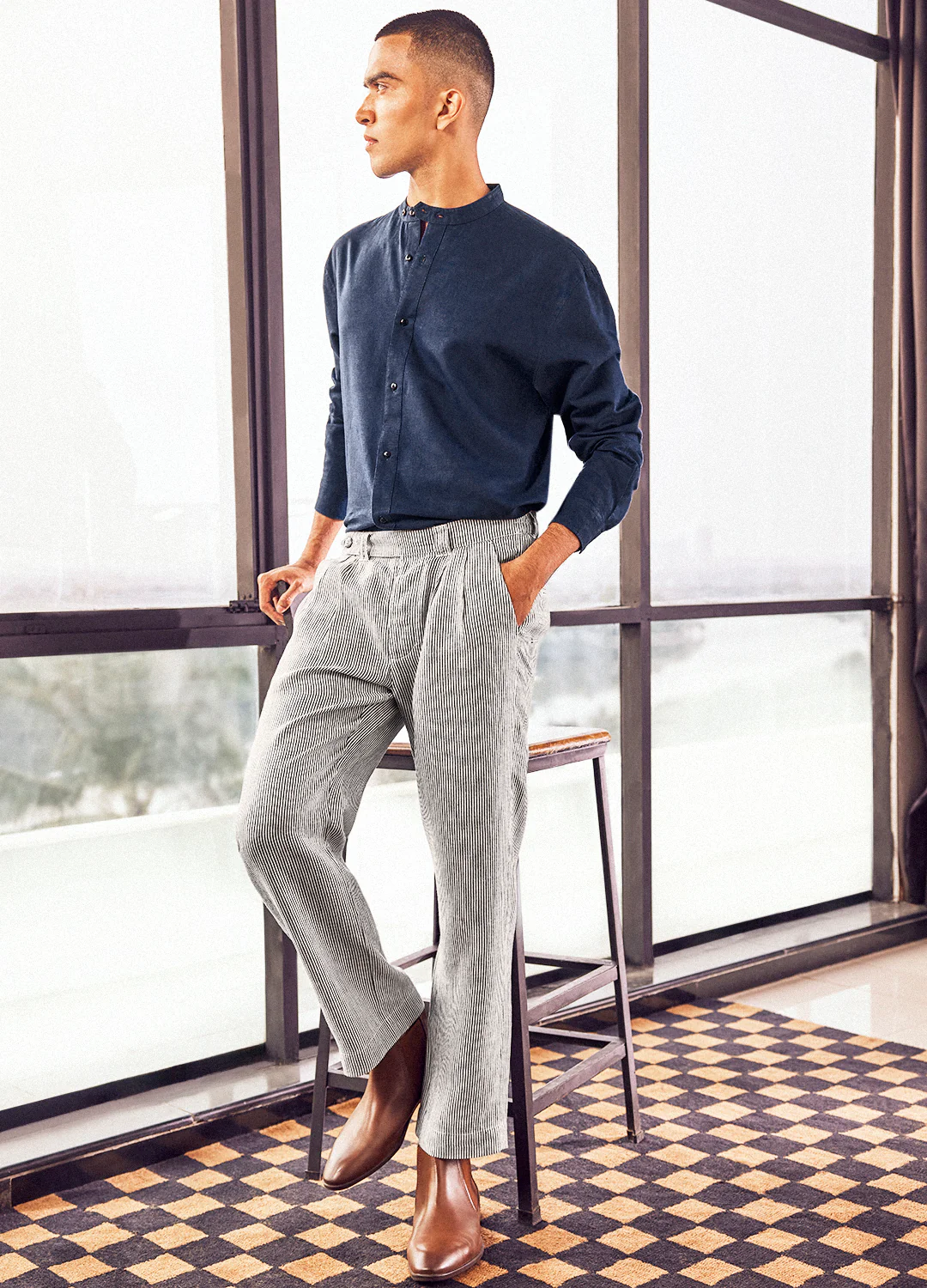 Kapoor Linen Pants In Stripes