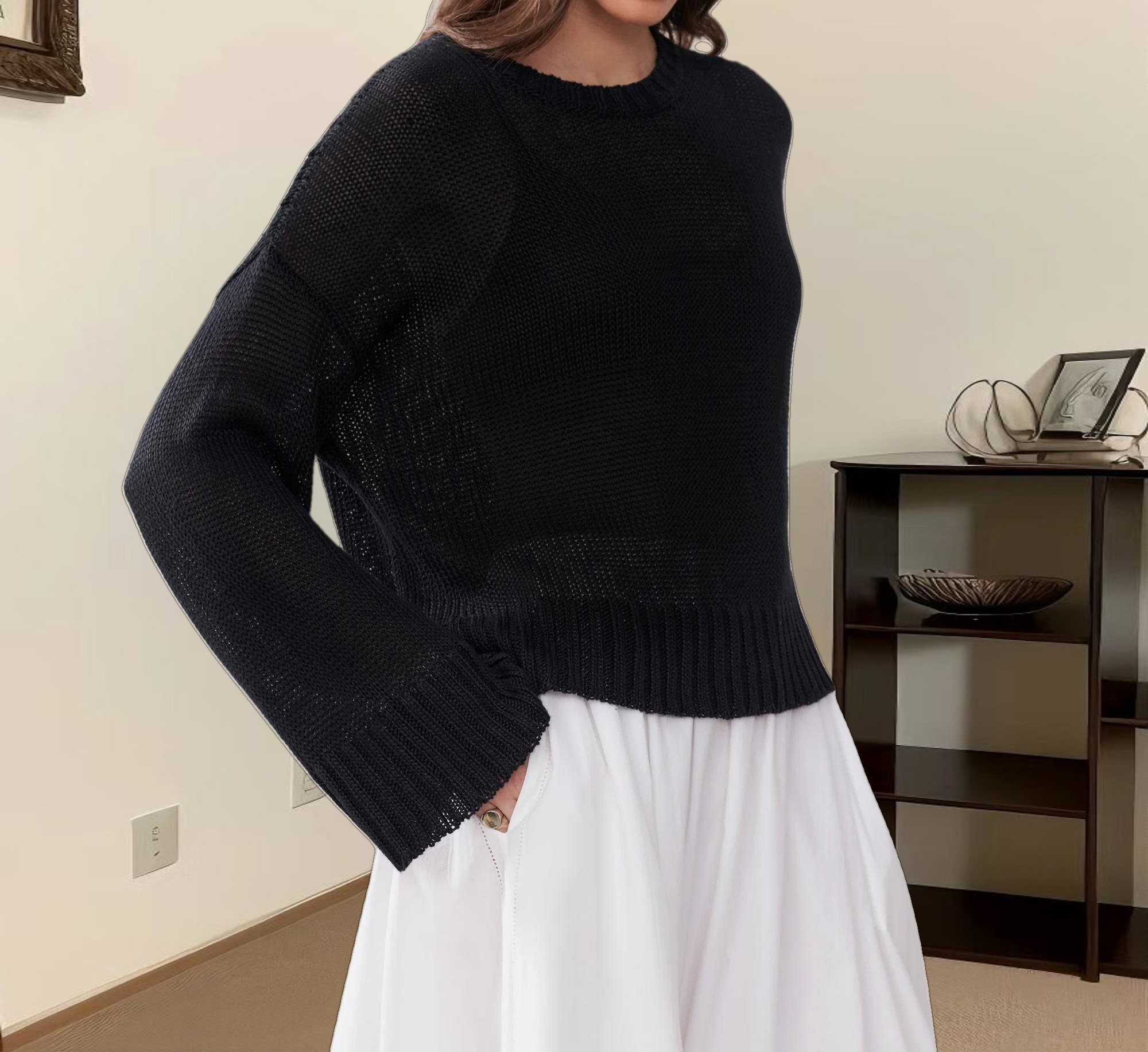 Cropped Linen Crewneck