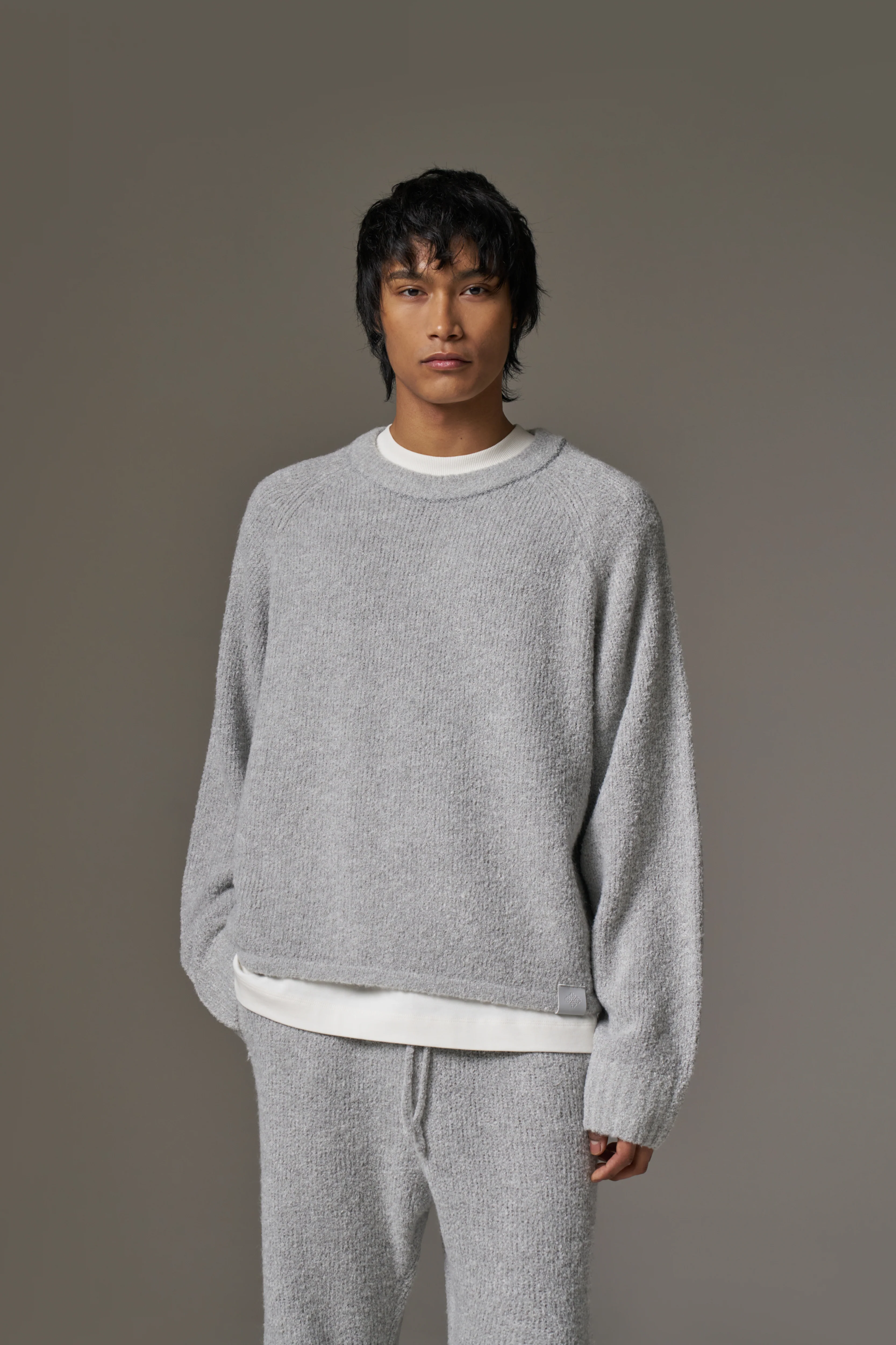 BOUCLE KNIT RAGLAN CREW - GREY MARL