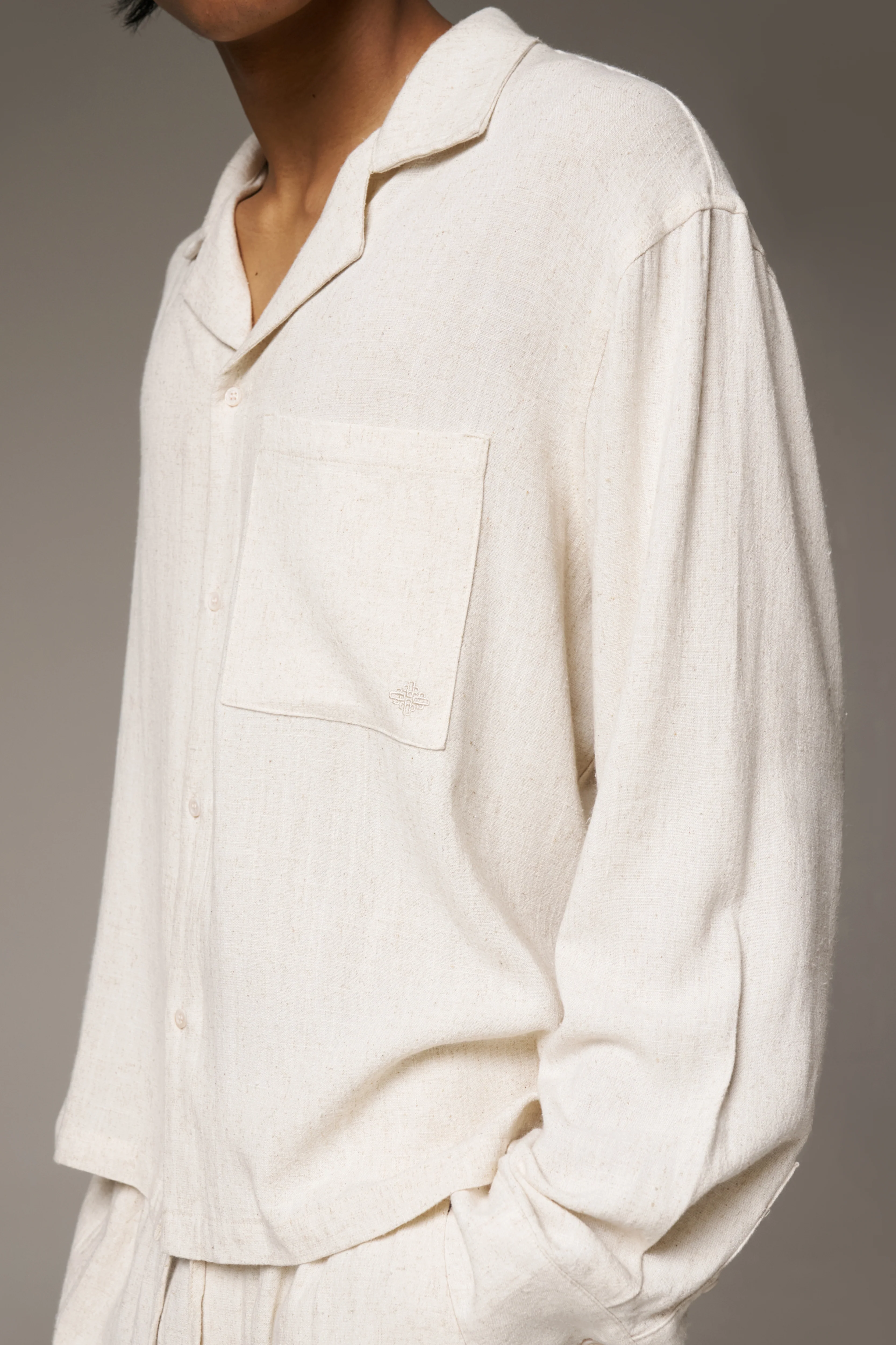TEXTURED WOVEN SHIRT - BEIGE