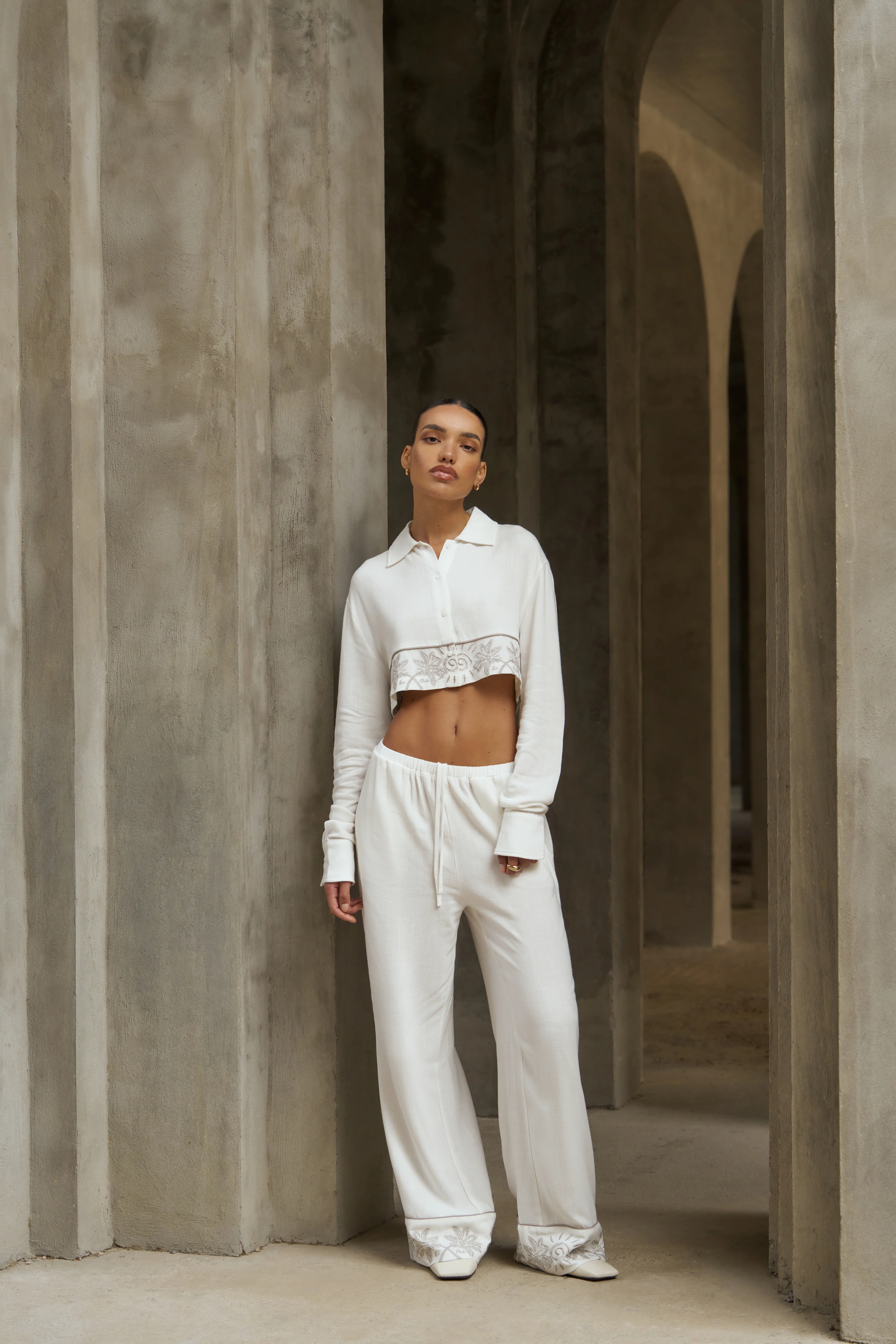 PALM EMBROIDERED WIDE LEG TROUSERS - OFF WHITE