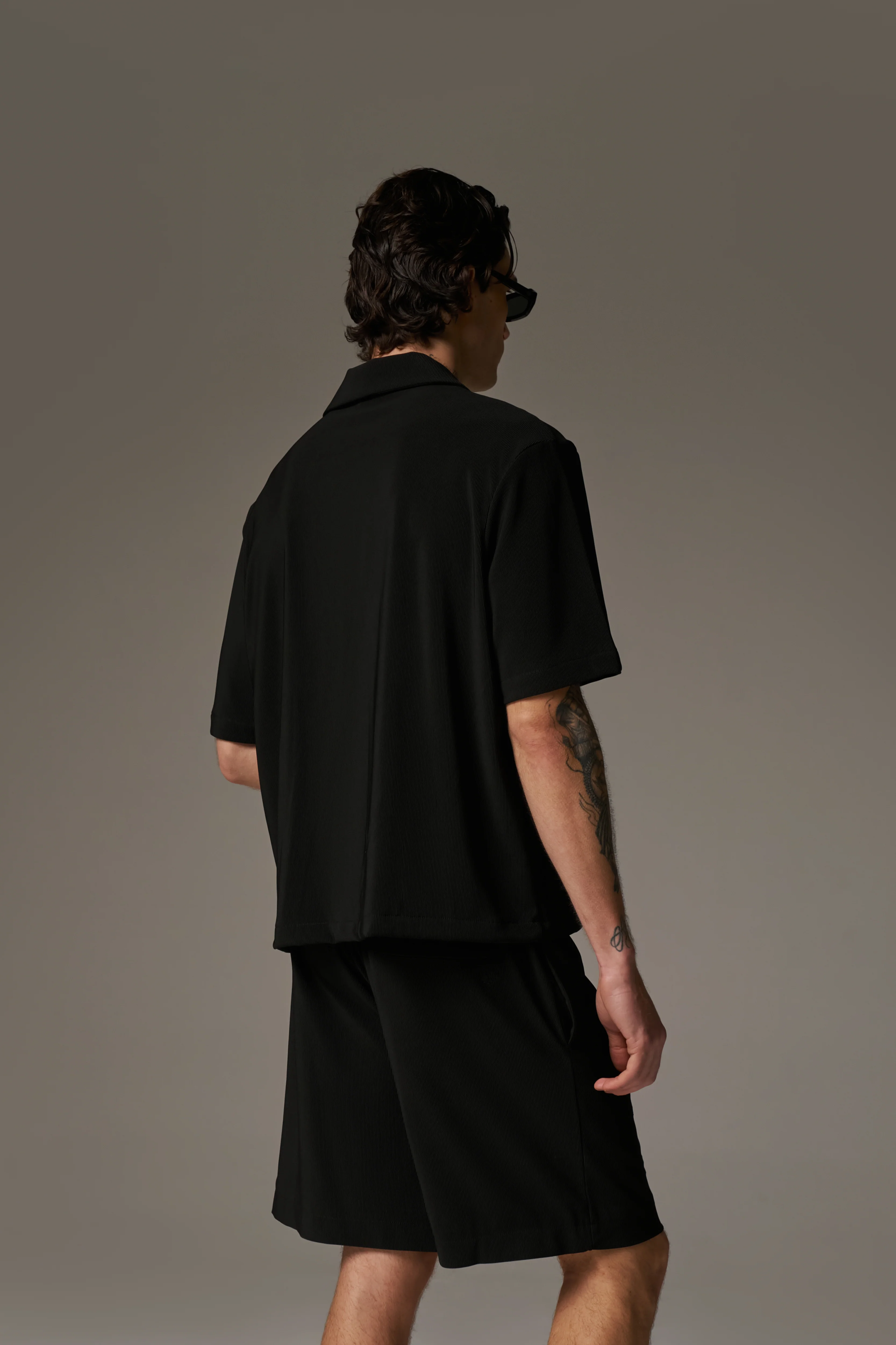 RIB BUTTON THROUGH SHIRT - BLACK