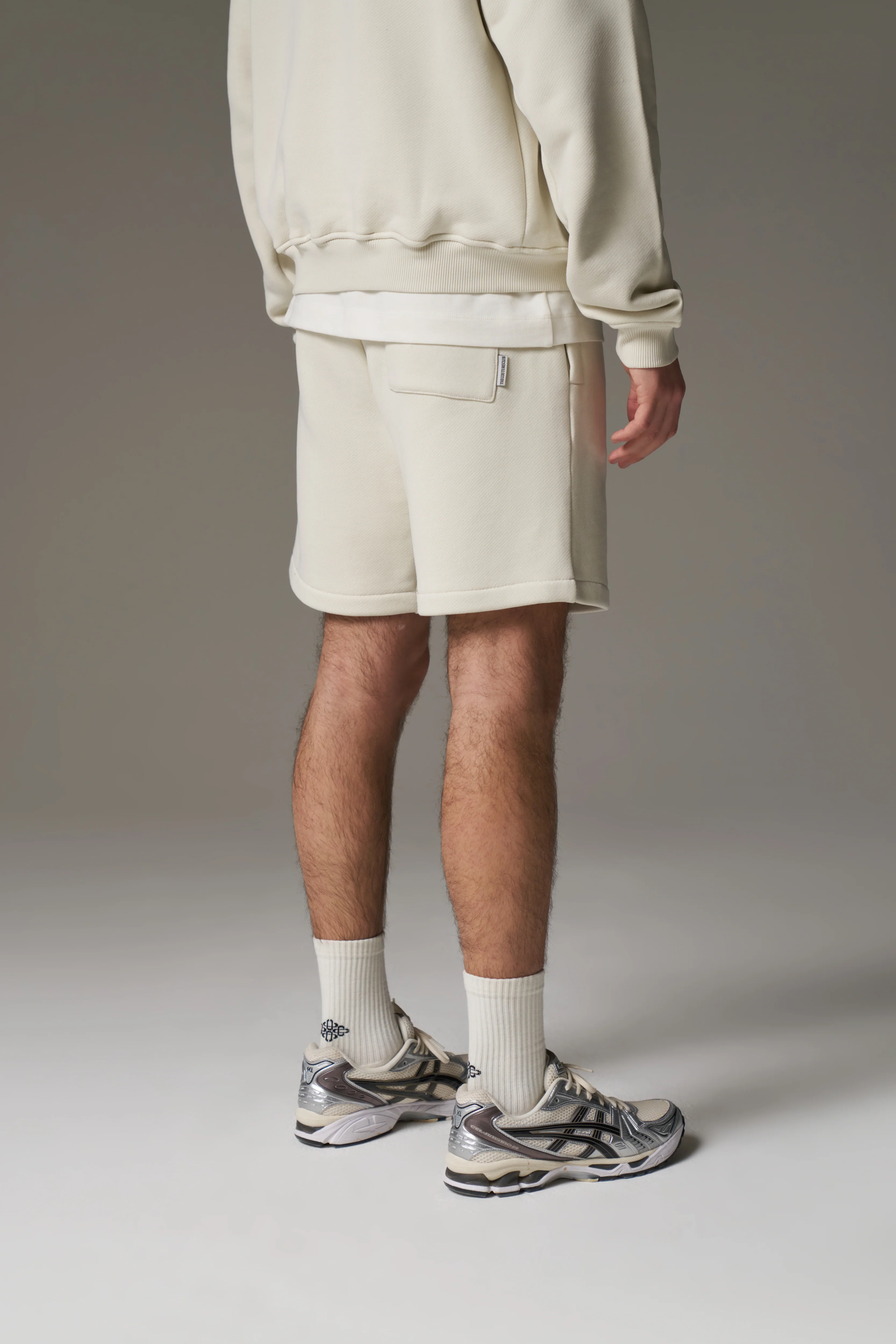 LAUNDERED CLASSICS SHORTS - ECRU