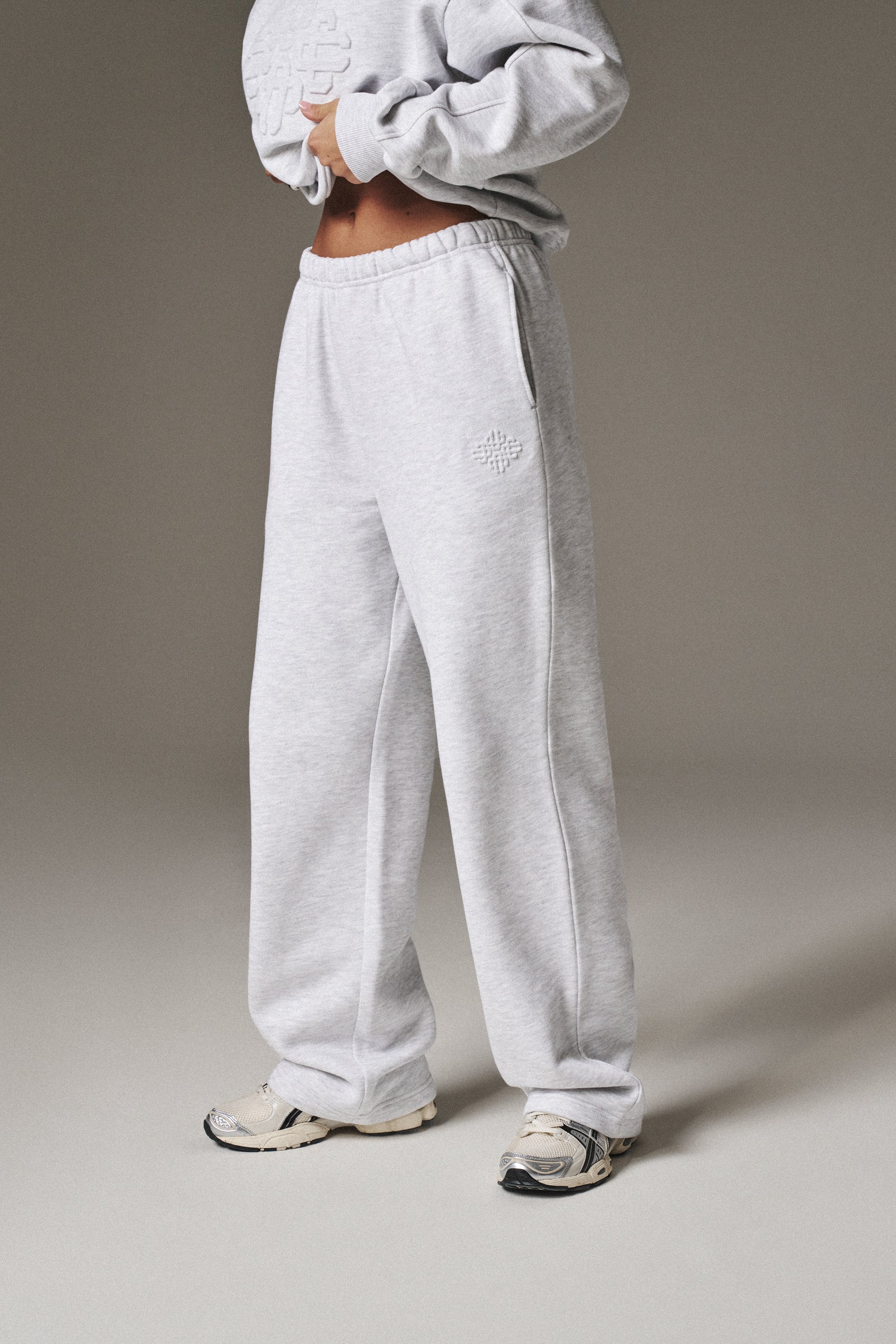 EMBOSSED STRAIGHT LEG JOGGERS - GREY MARL