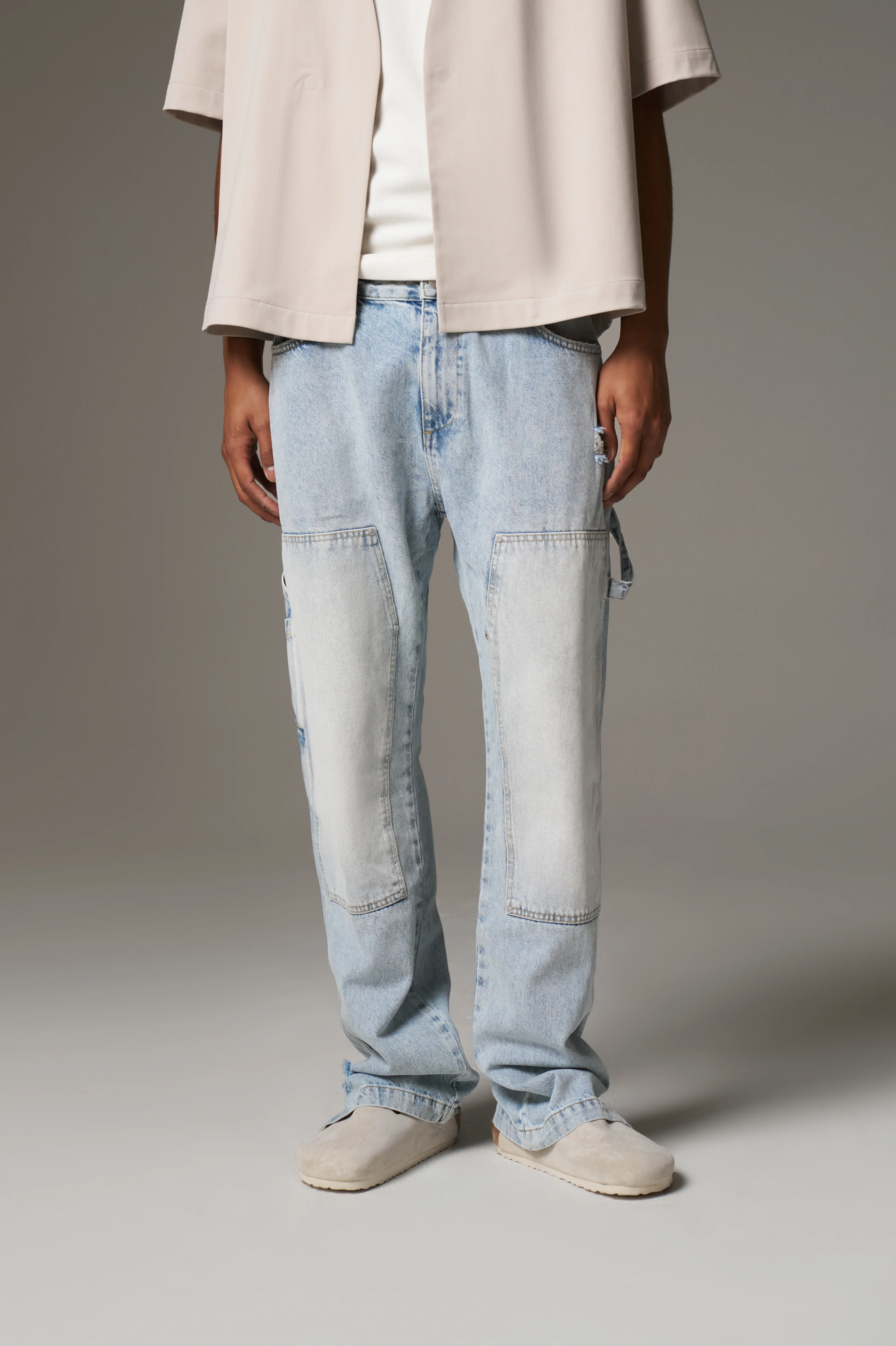 DENIM RIVET DETAIL CARPENTER JEANS - BLUE WASH