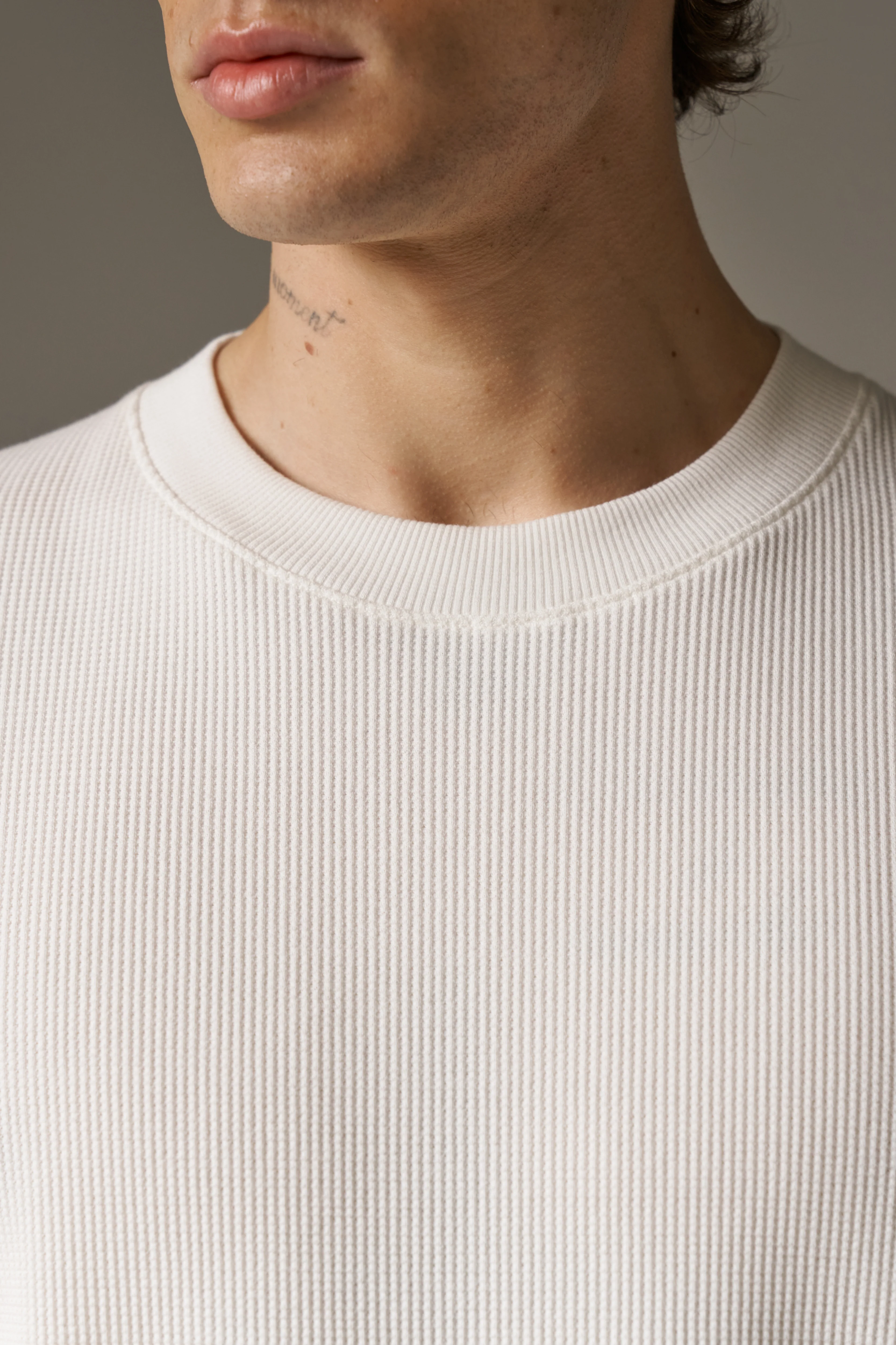 WAFFLE LONG SLEEVE T-SHIRT - OFF WHITE