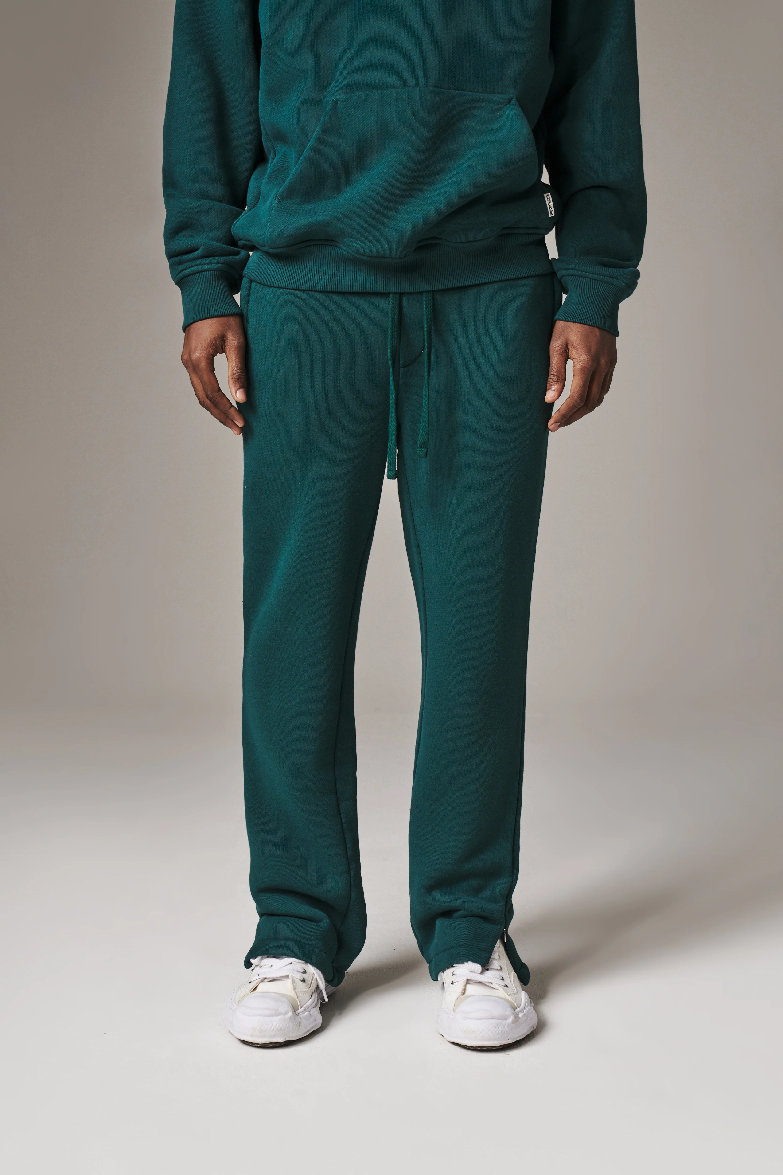 LAUNDRED CLASSICS JOGGER - GREEN