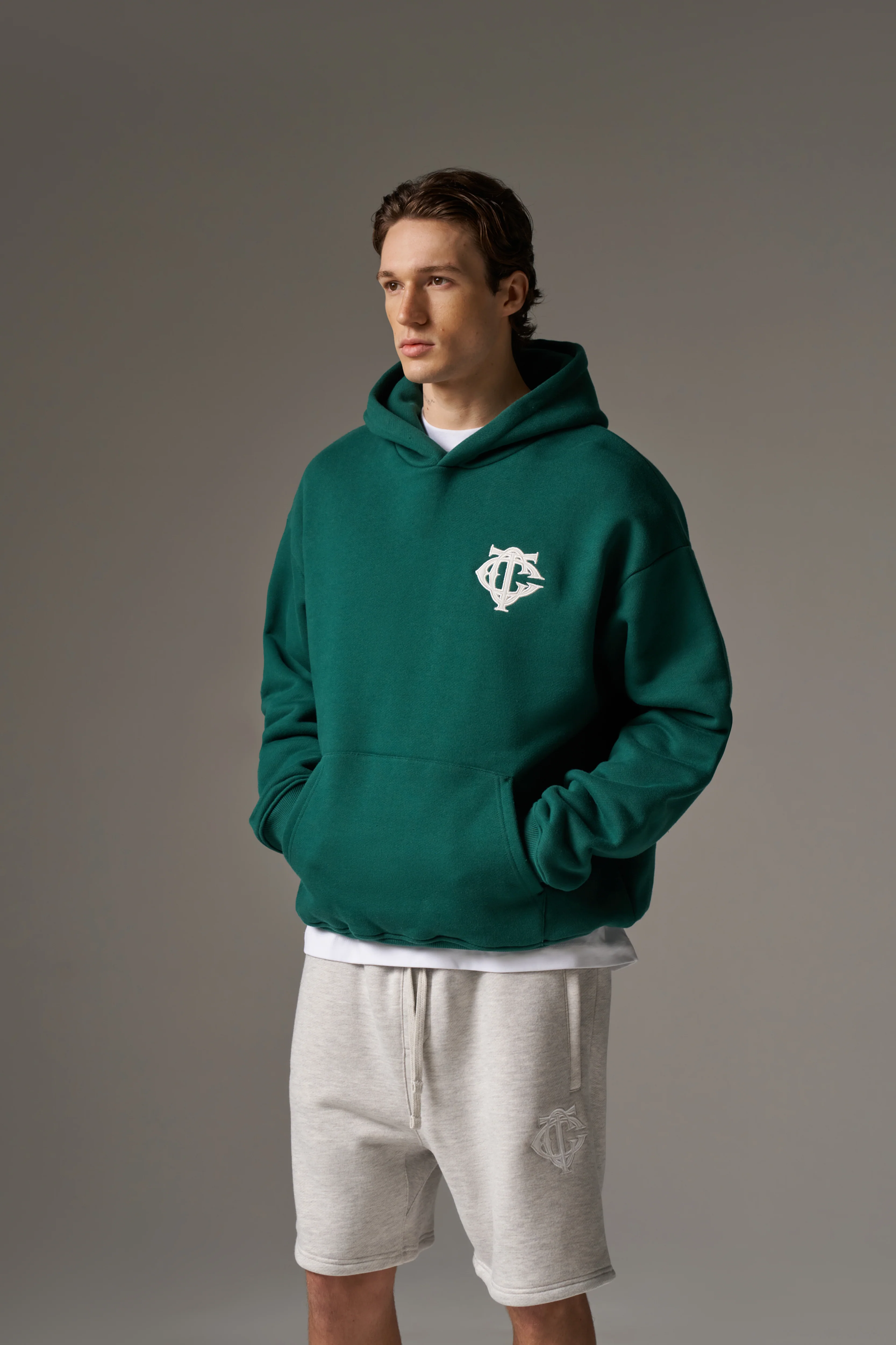 HEAVYWEIGHT MONOGRAM EMBLEM HOODIE - FOREST GREEN