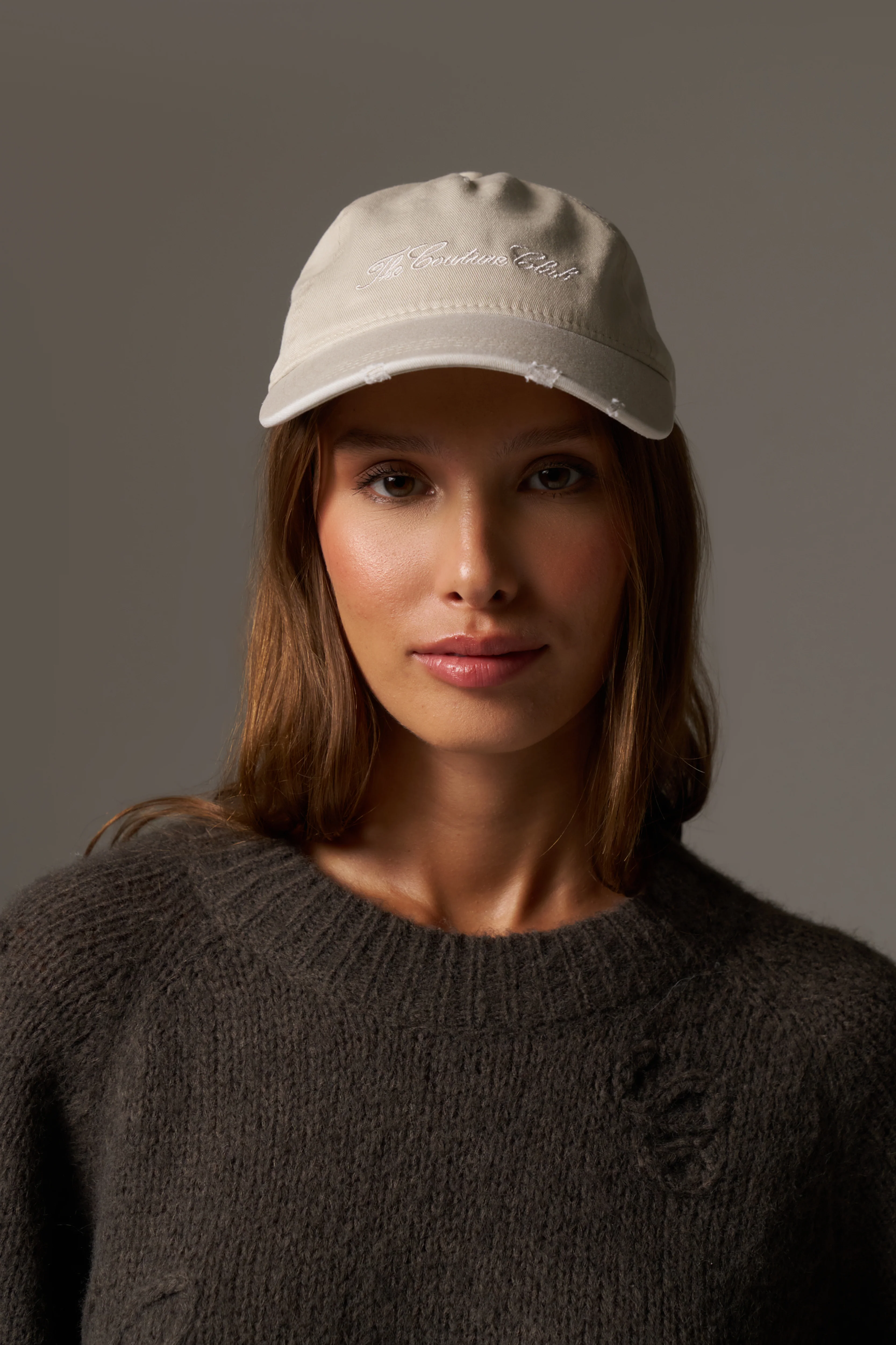 WASHED SCRIPT CAP - BONE