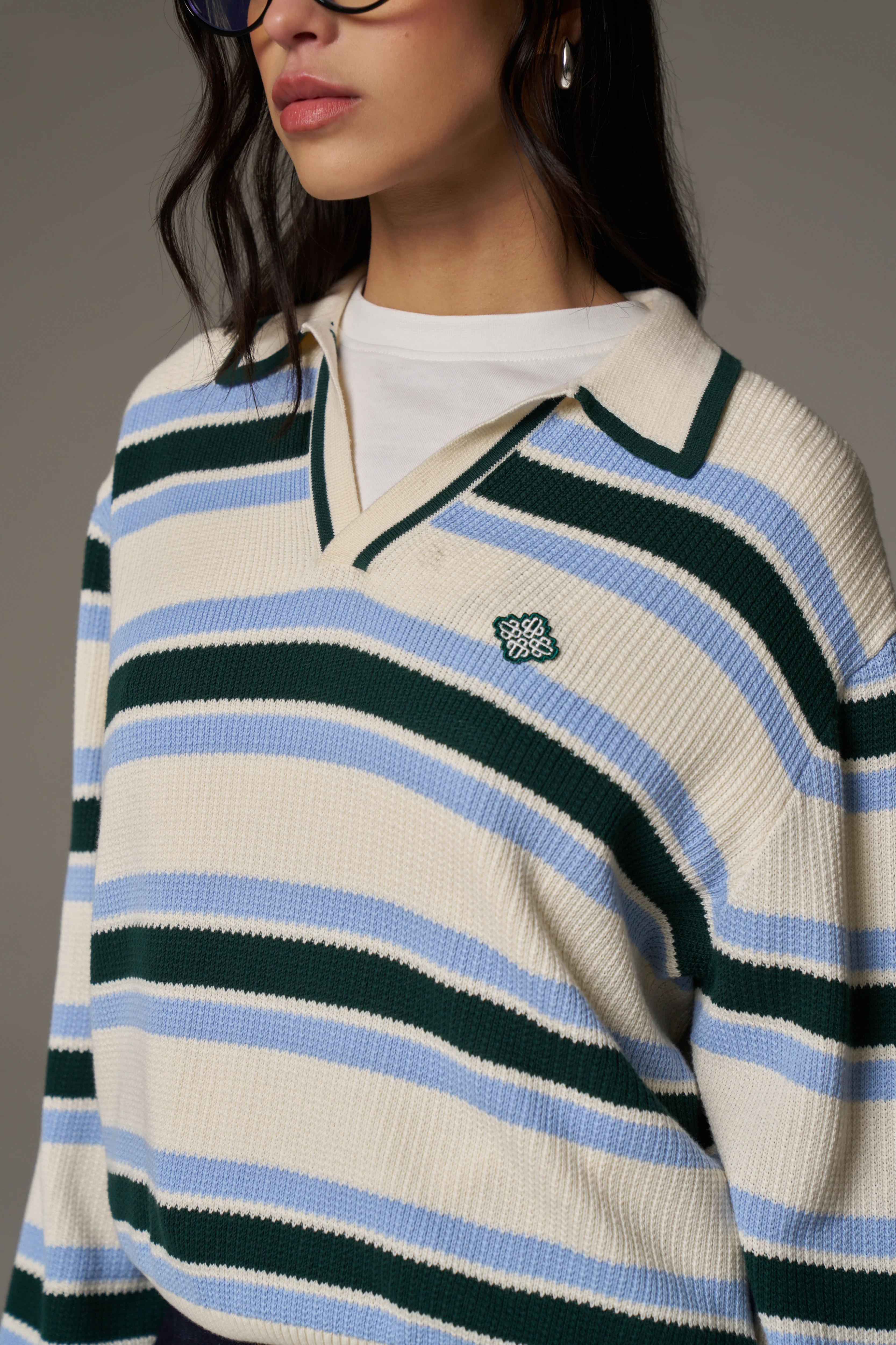 STRIPE KNITTED POLO SWEATSHIRT - OFF WHITE
