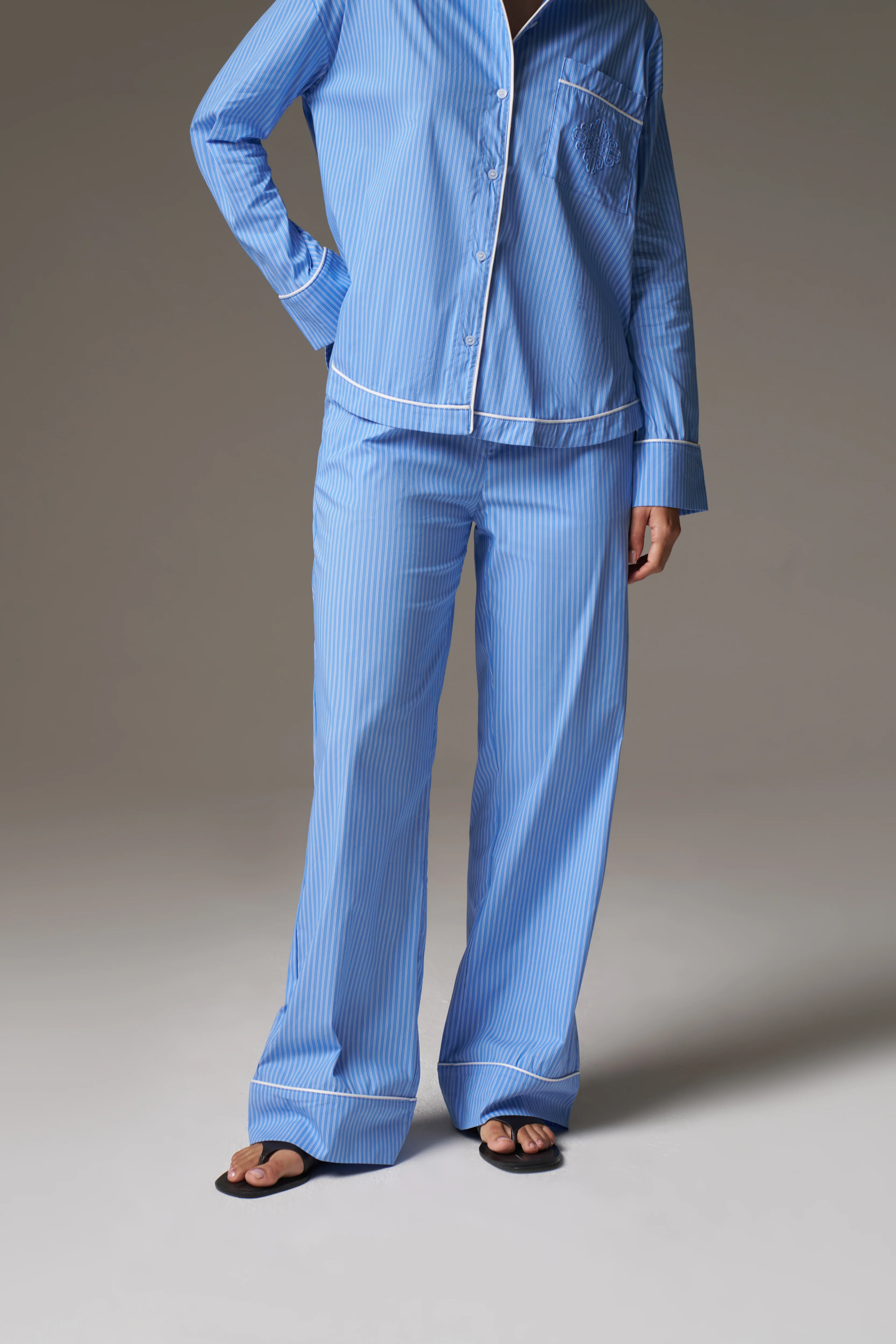 STRIPE PIPED EMBLEM TROUSERS - BLUE