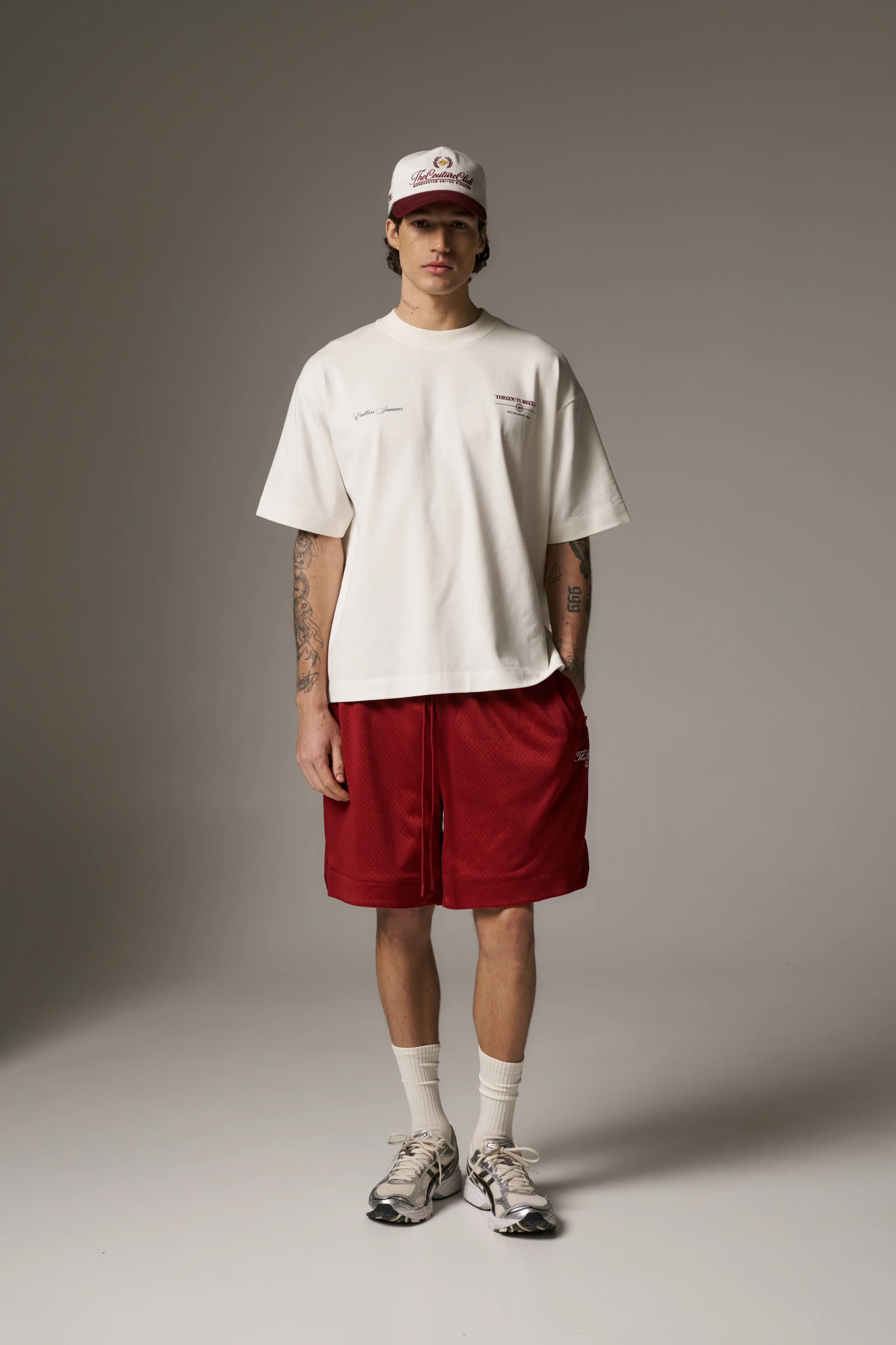 ENDLESS SUMMER GRAPHIC T-SHIRT - OFF WHITE