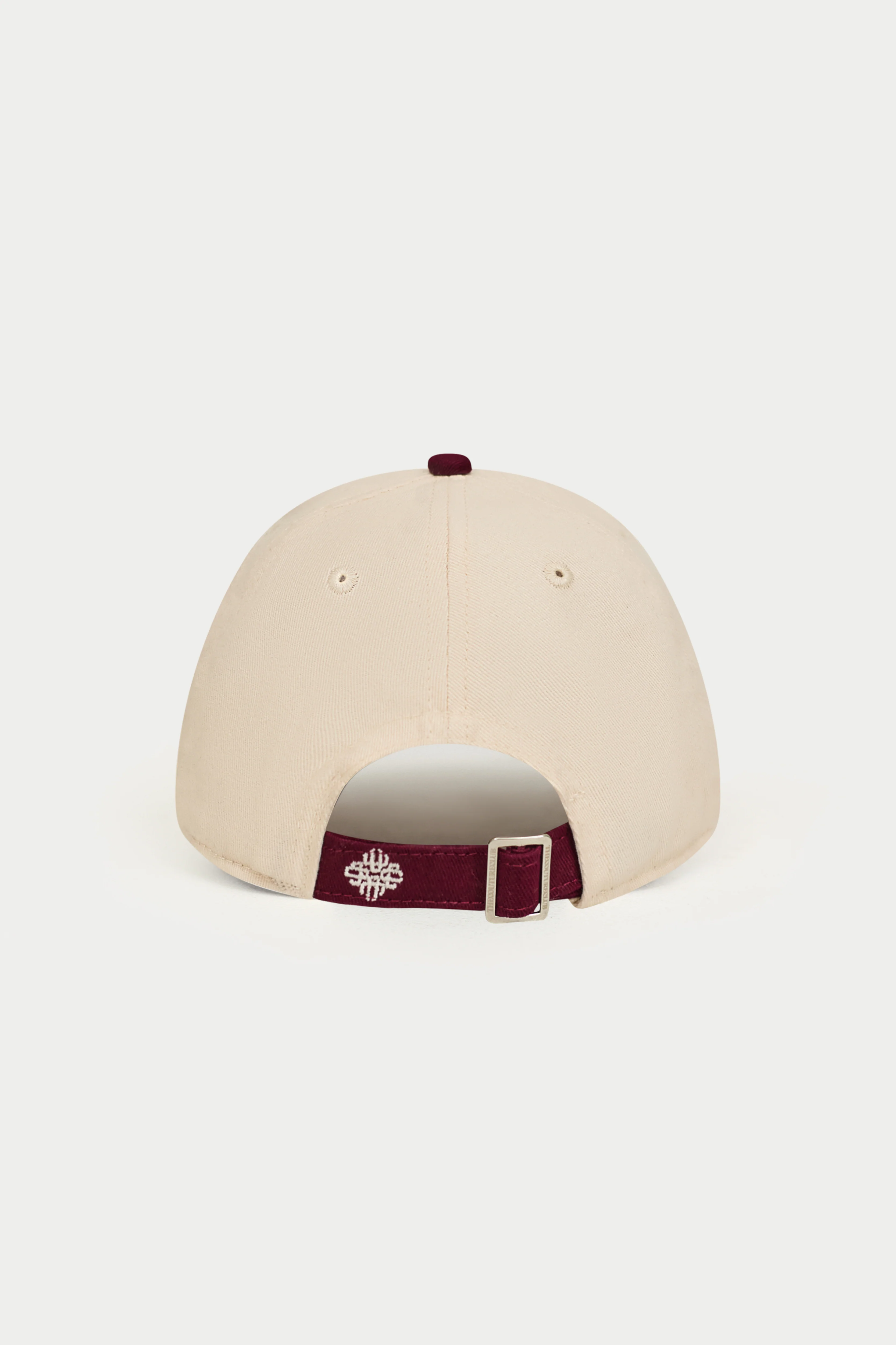 TWO TONE EMBROIDERY CREST CAP - BURGUNDY