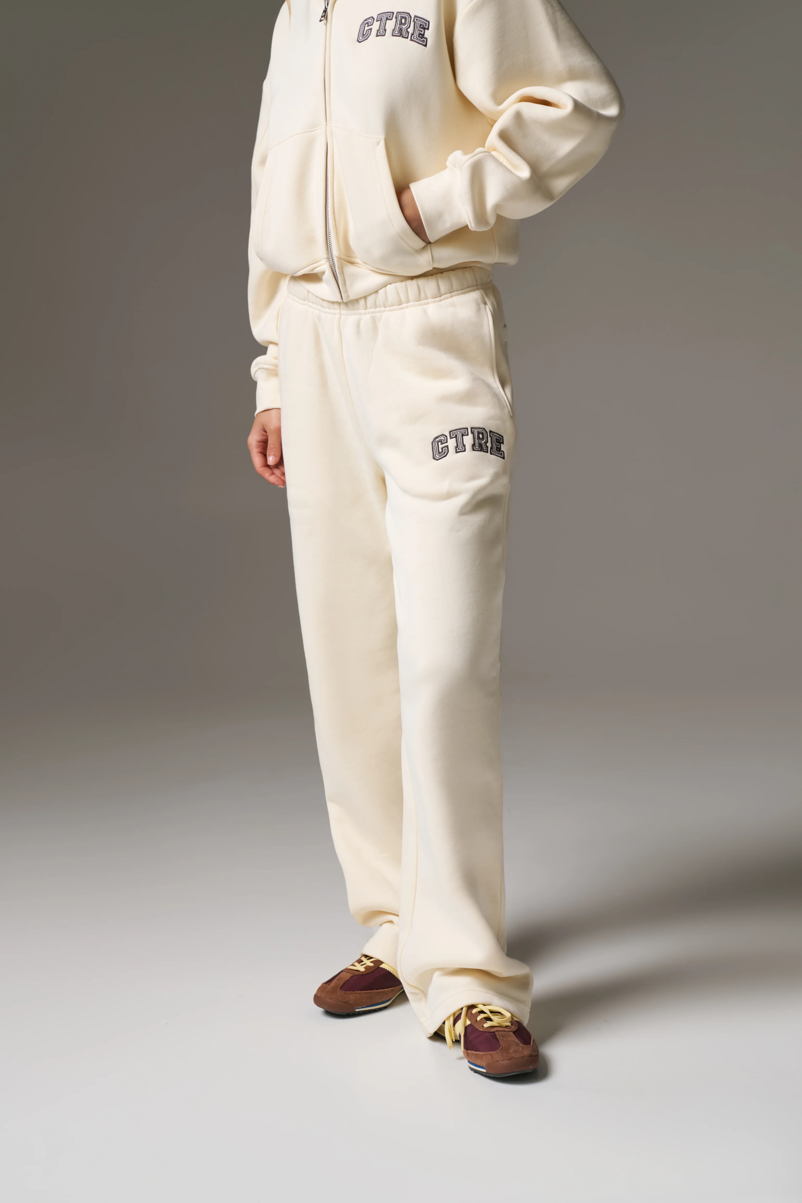 CTRE STRAIGHT LEG JOGGERS - BUTTERMILK