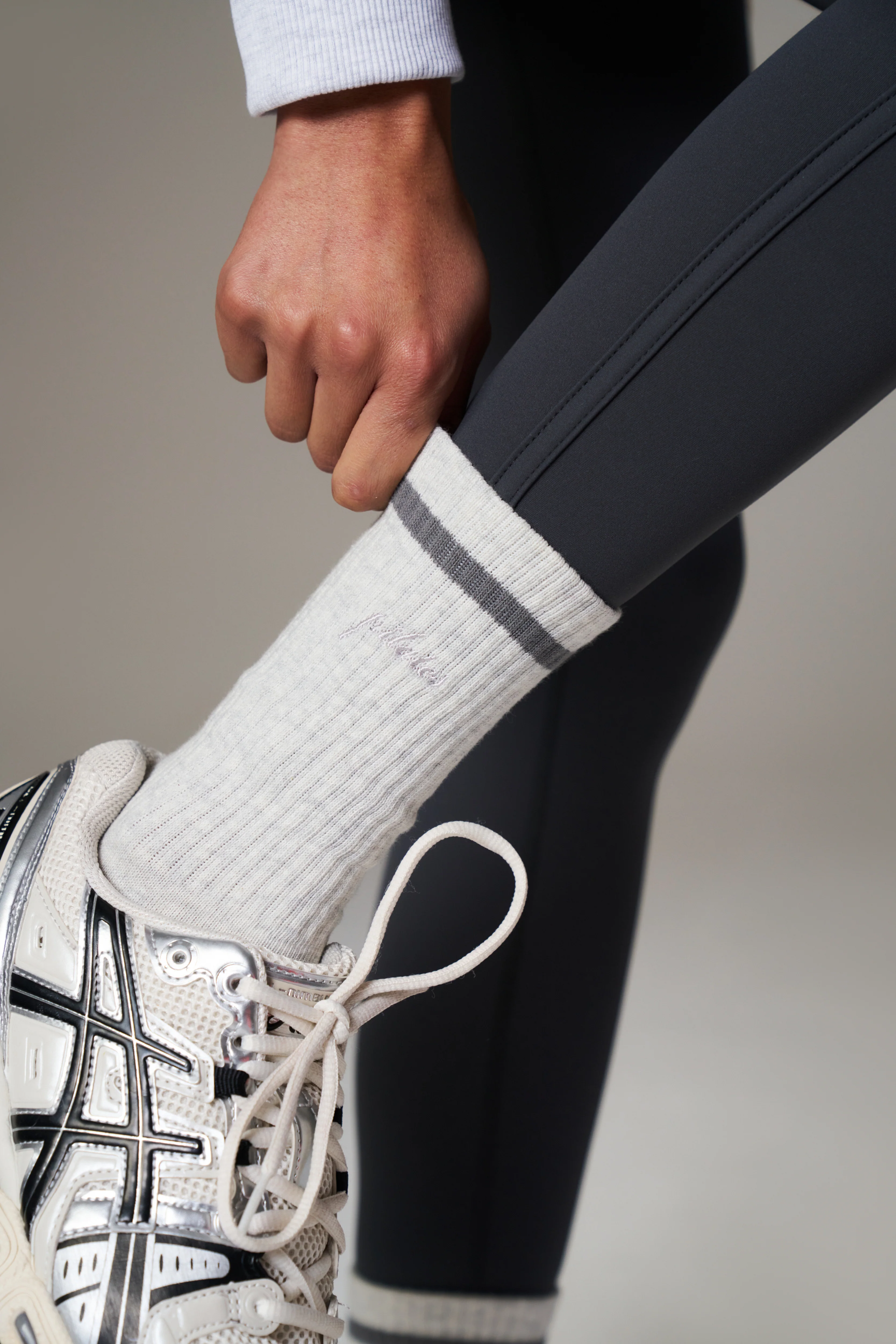 PILATES & PINOT GRIP SOCKS - GREY MARL