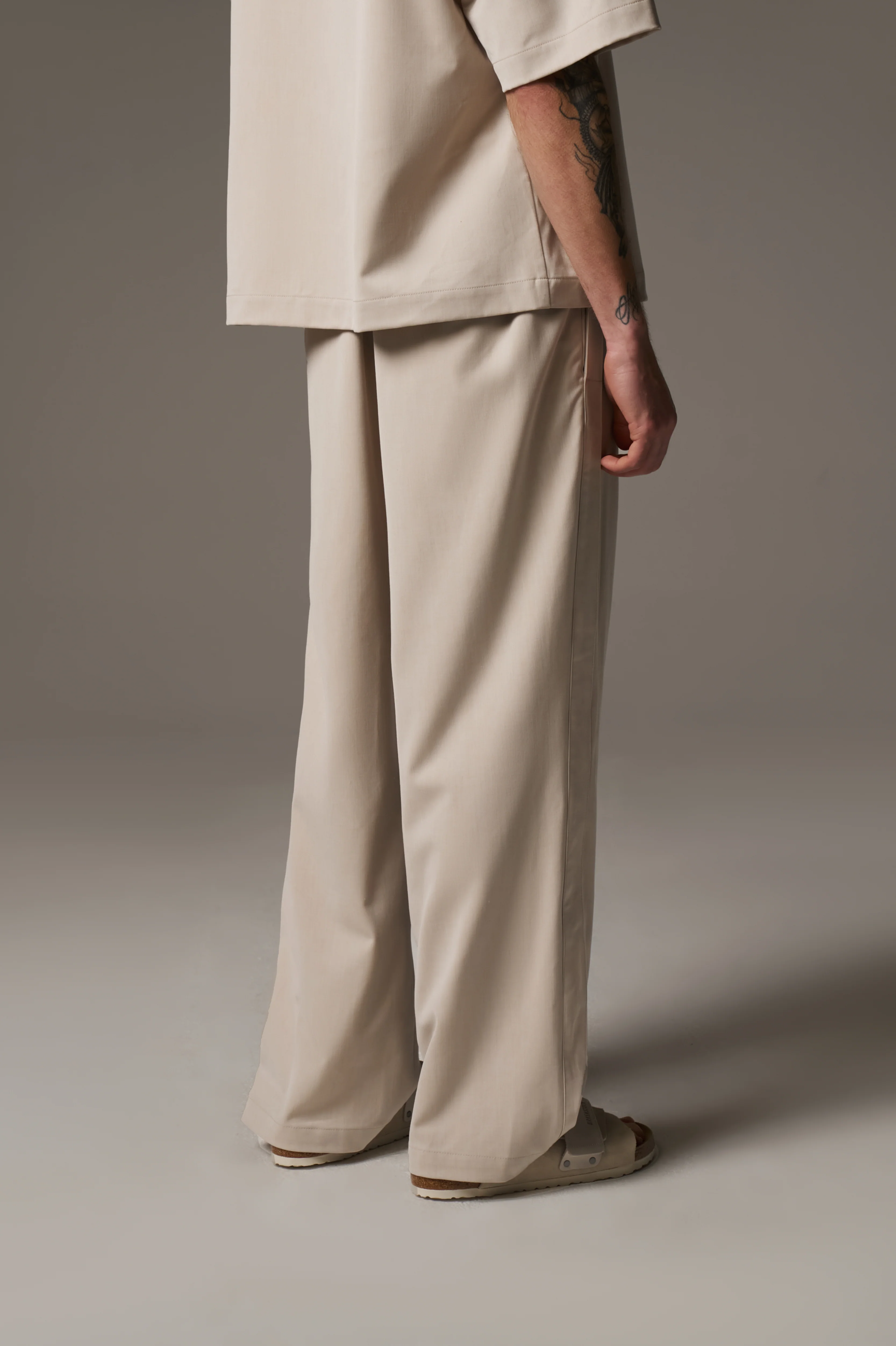 SMART TIE BELTED TROUSERS - STONE
