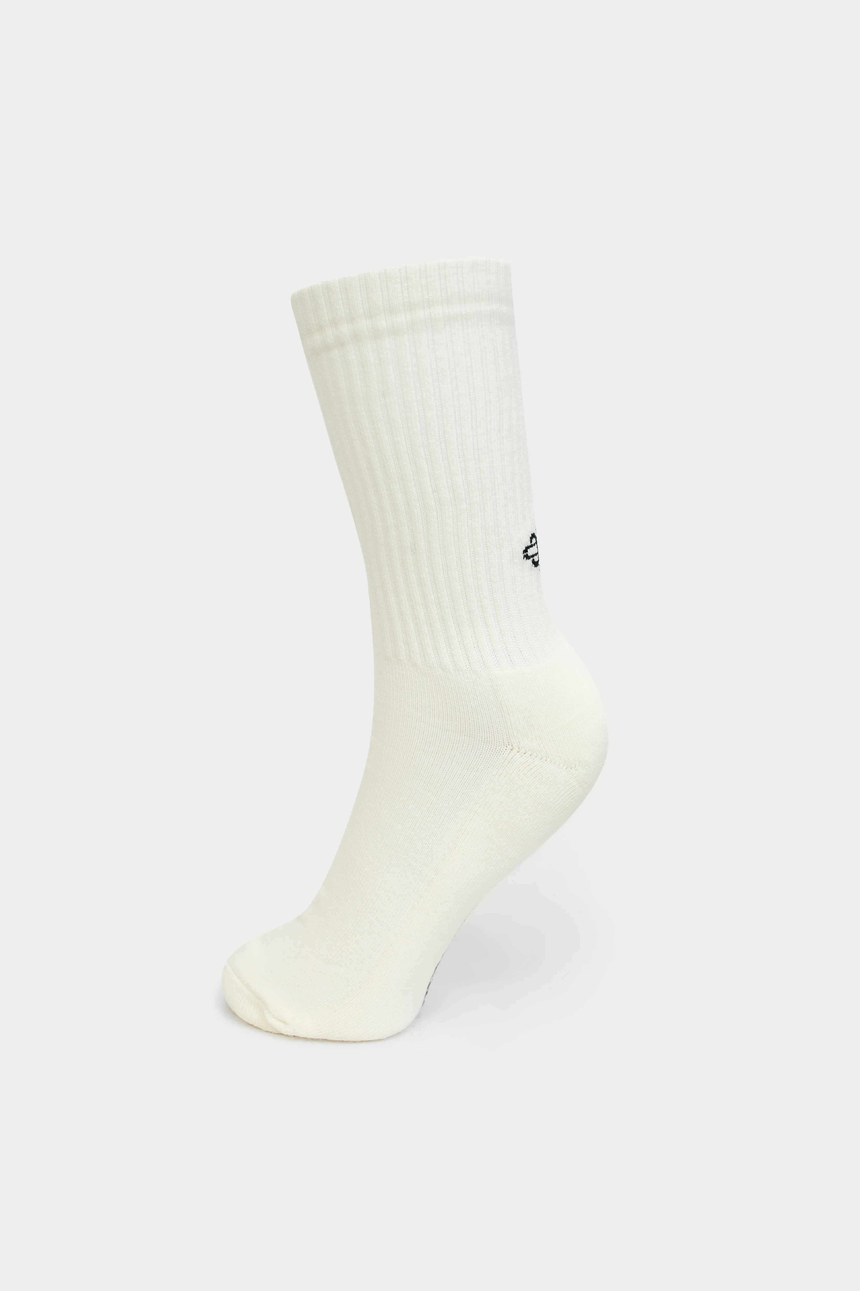 REVERSE EMBLEM COPYRIGHT SOCKS - OFF WHITE