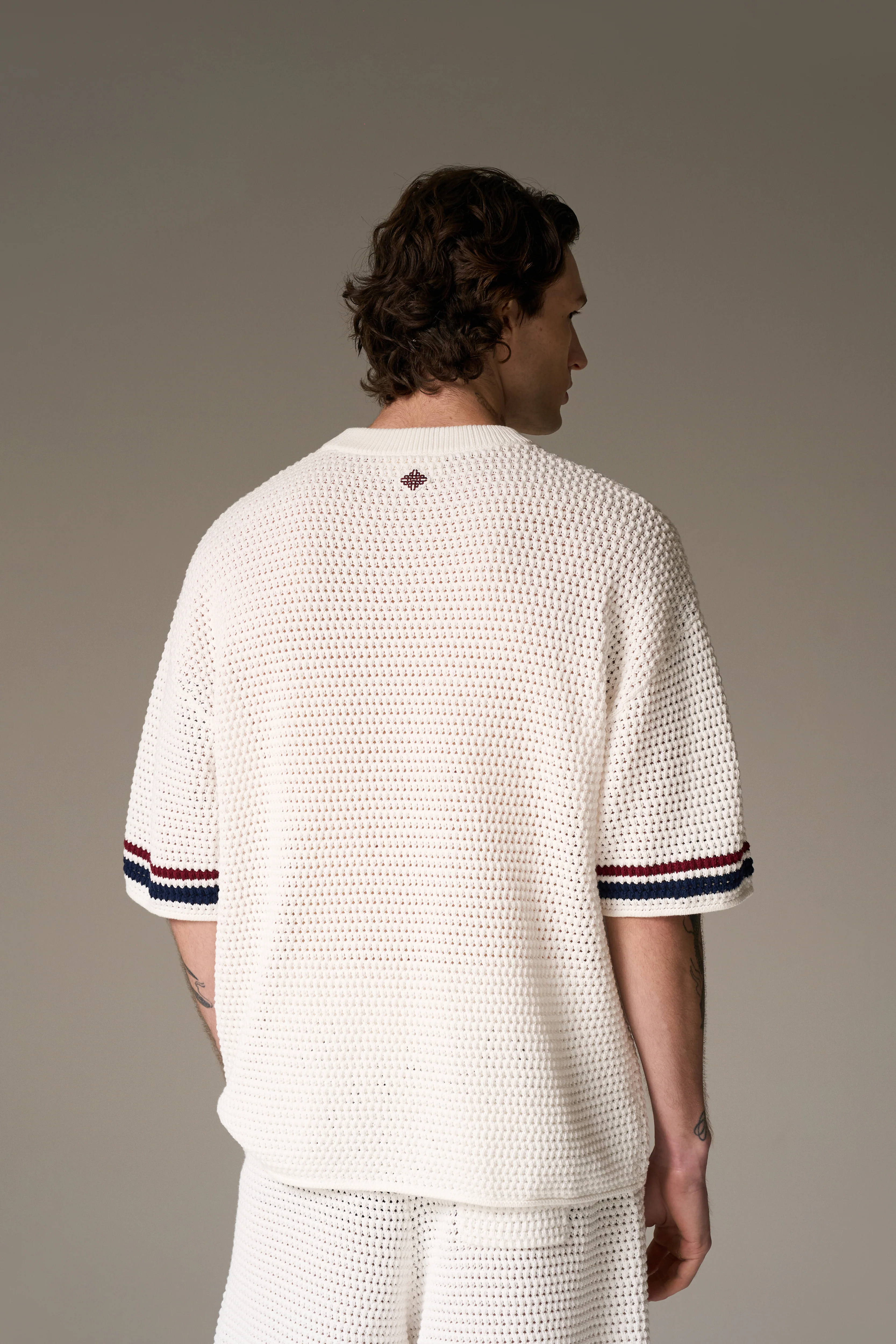 STRIPE CROCHET KNIT T-SHIRT - BURGUNDY