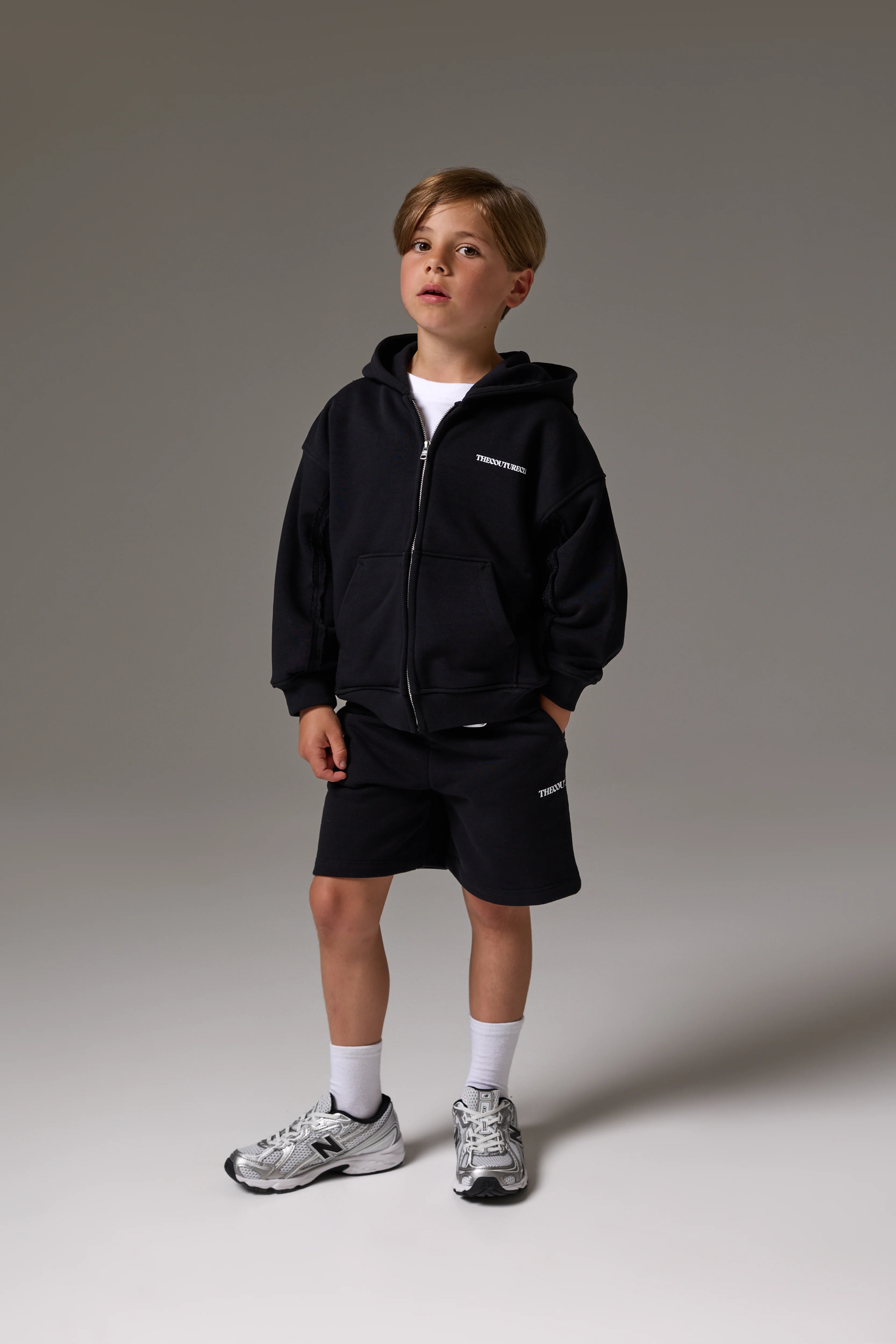 JUNIOR COPYRIGHT ZIP THROUGH HOODIE - BLACK