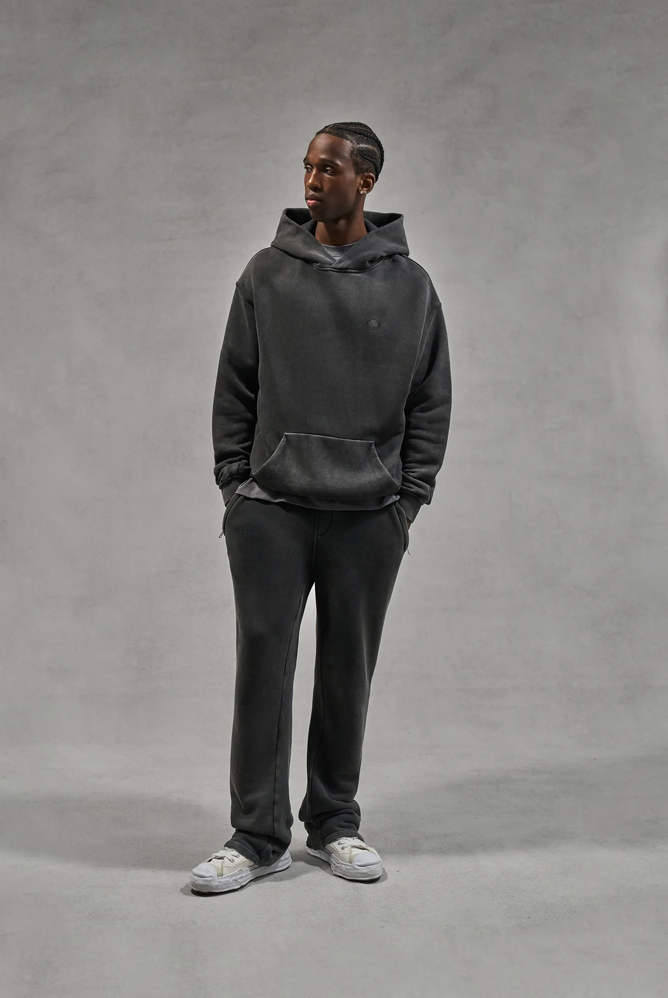 LAUNDERED CLASSICS JOGGERS - CHARCOAL