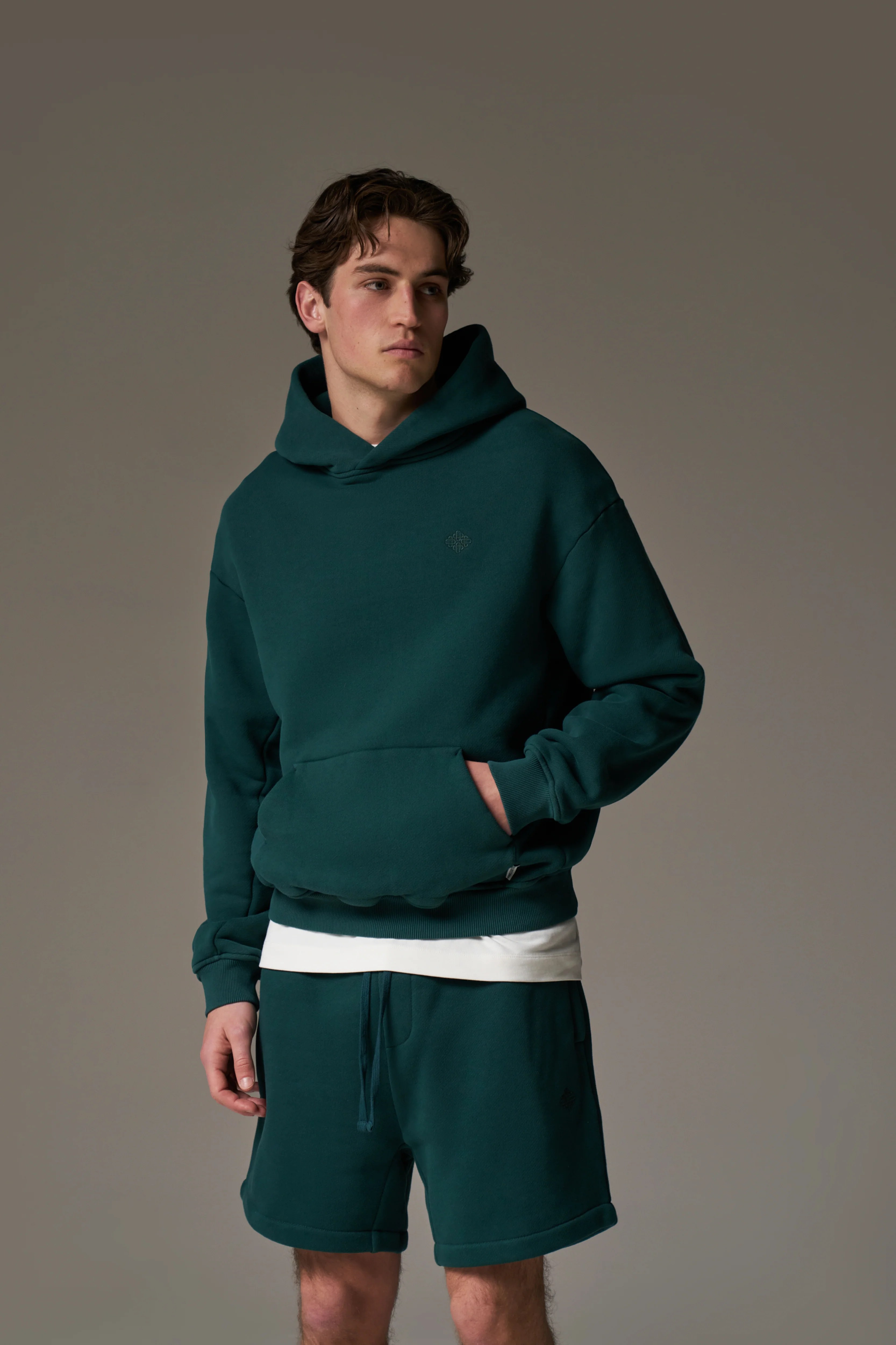 LAUNDERED CLASSICS SHORTS - GREEN