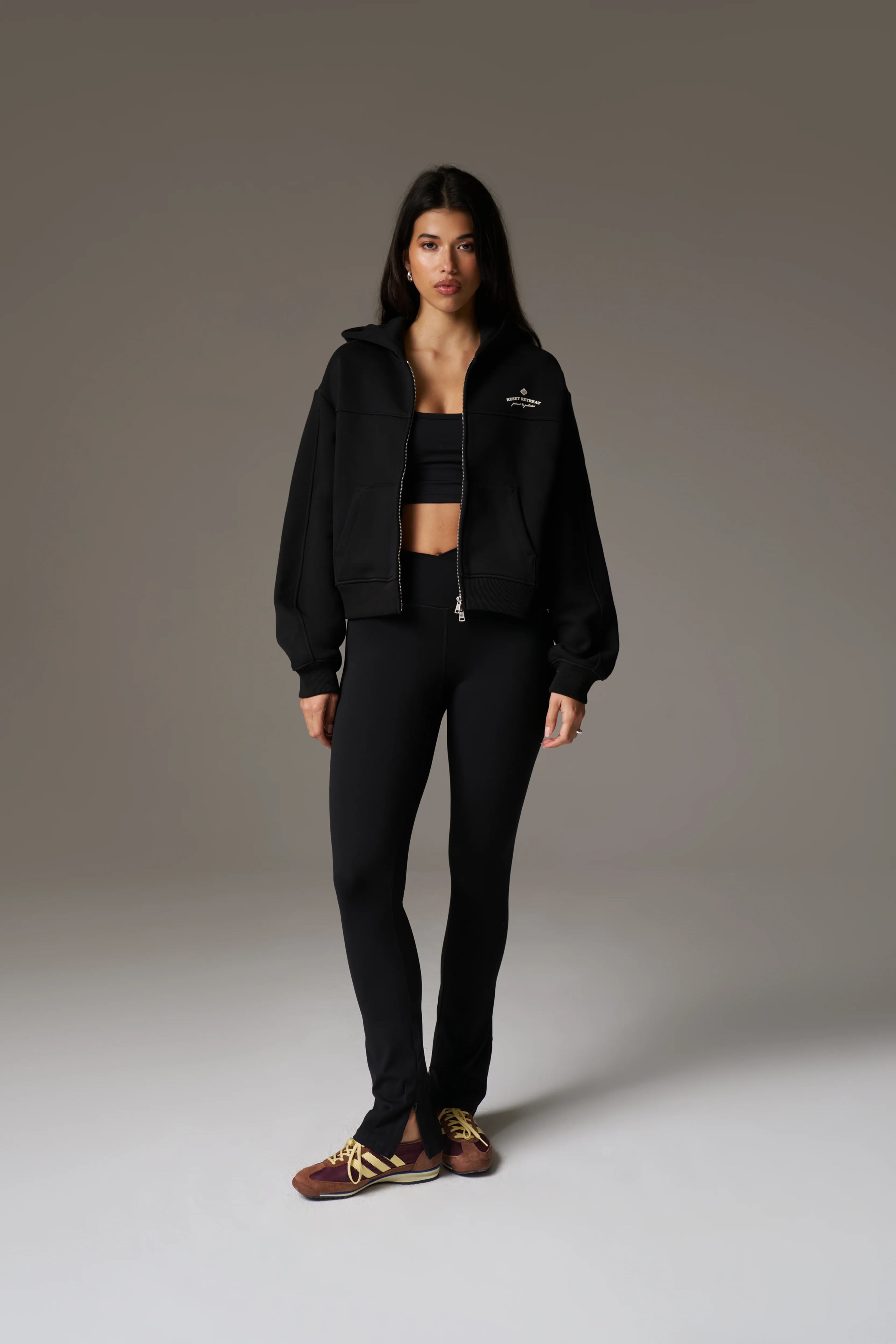 SCULPTING STRETCH ZIP HEM LEGGINGS - BLACK