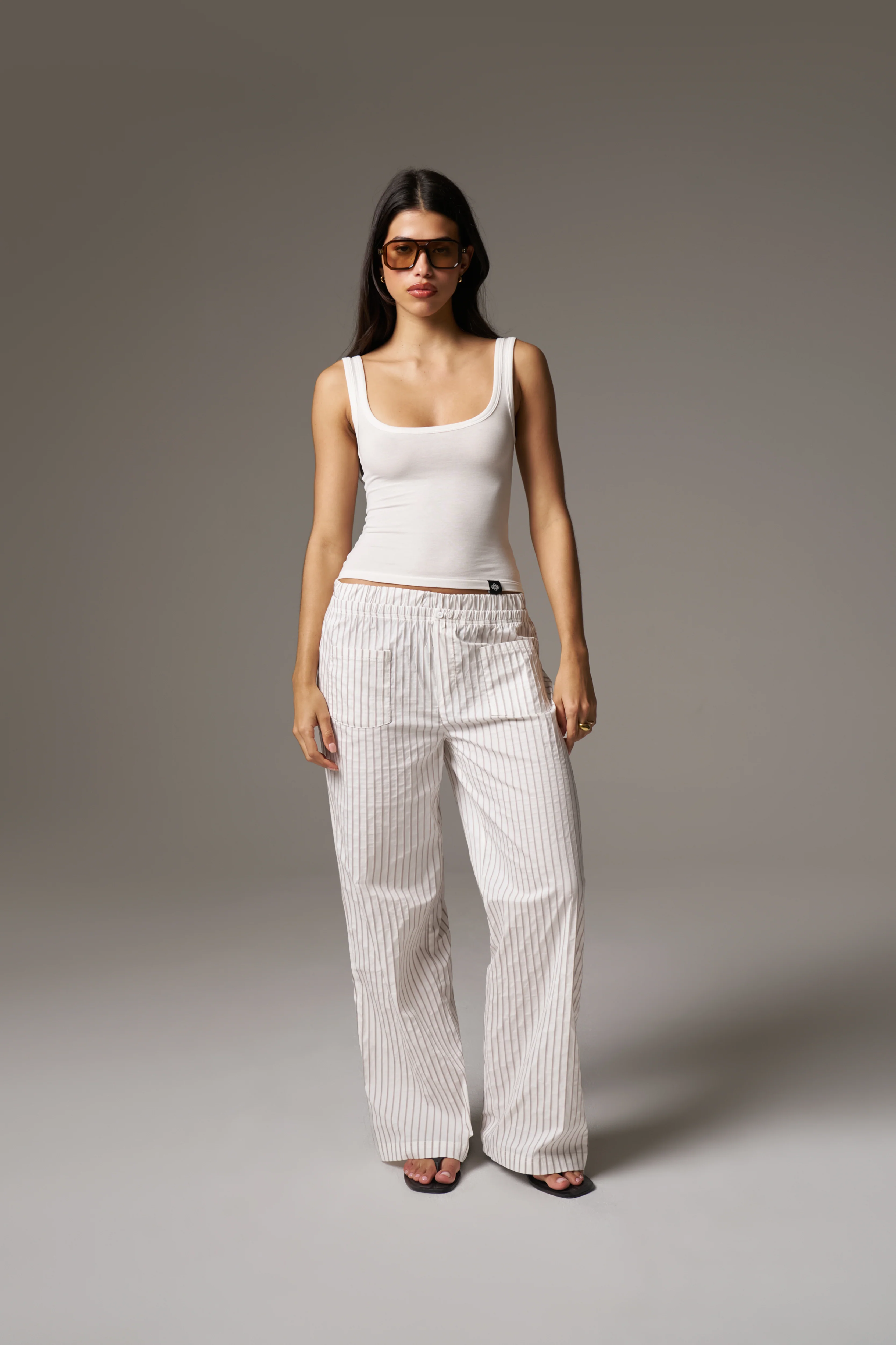 SLUB EMBLEM LABEL VEST TOP - WHITE