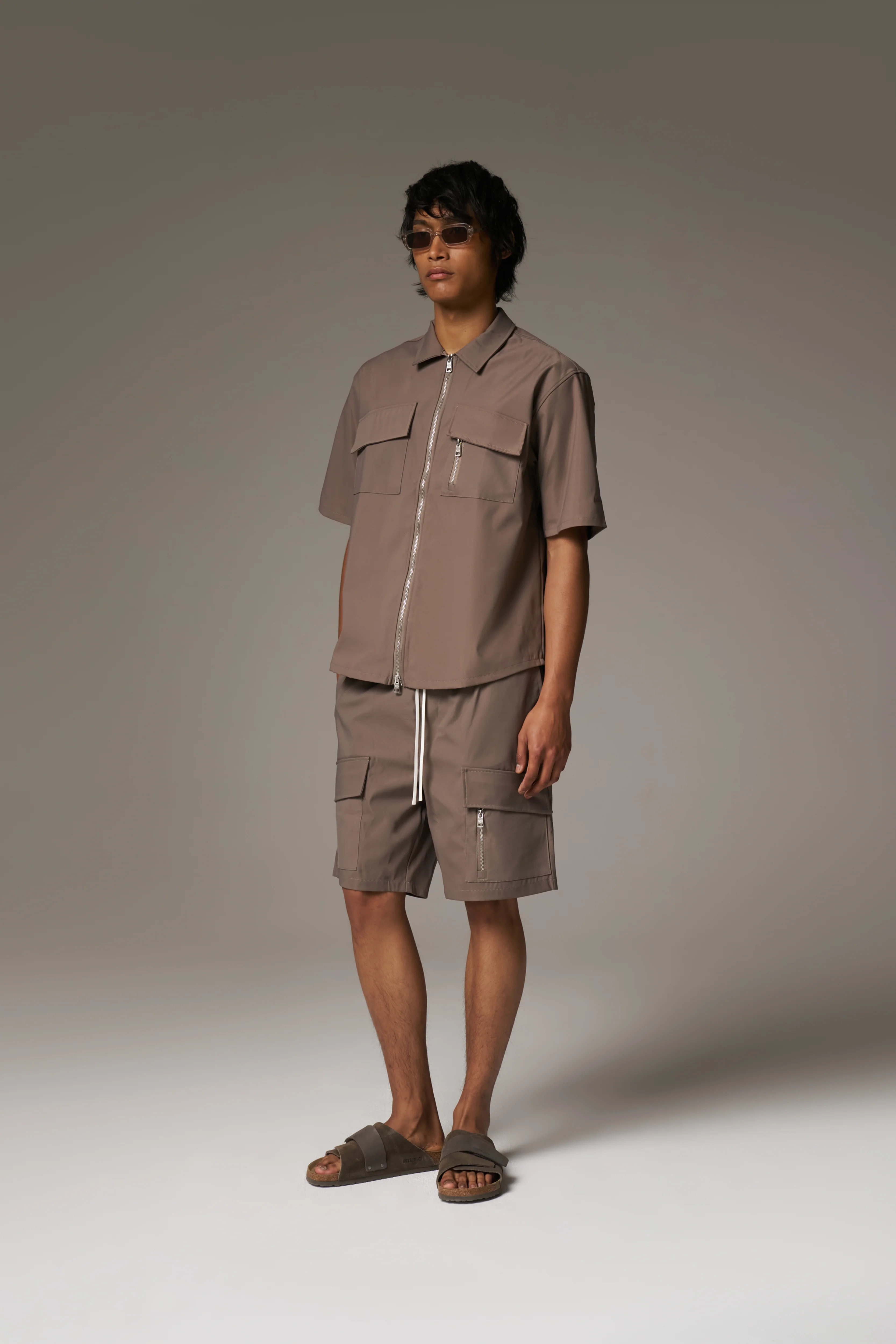 TECHNICAL HEAVYWEIGHT UTILITY SHORTS - COFFEE