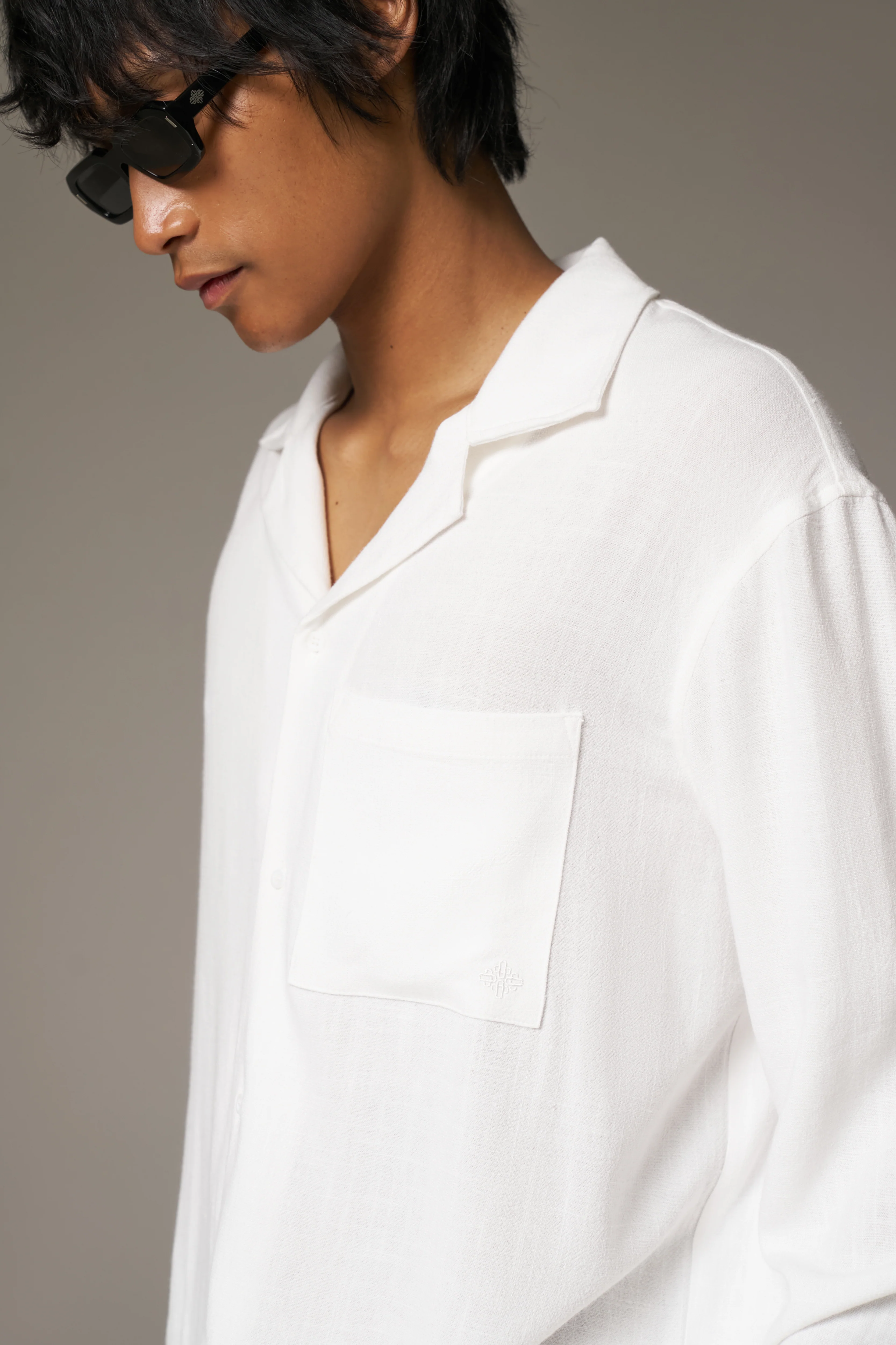 TEXTURED WOVEN SHIRT - WHITE