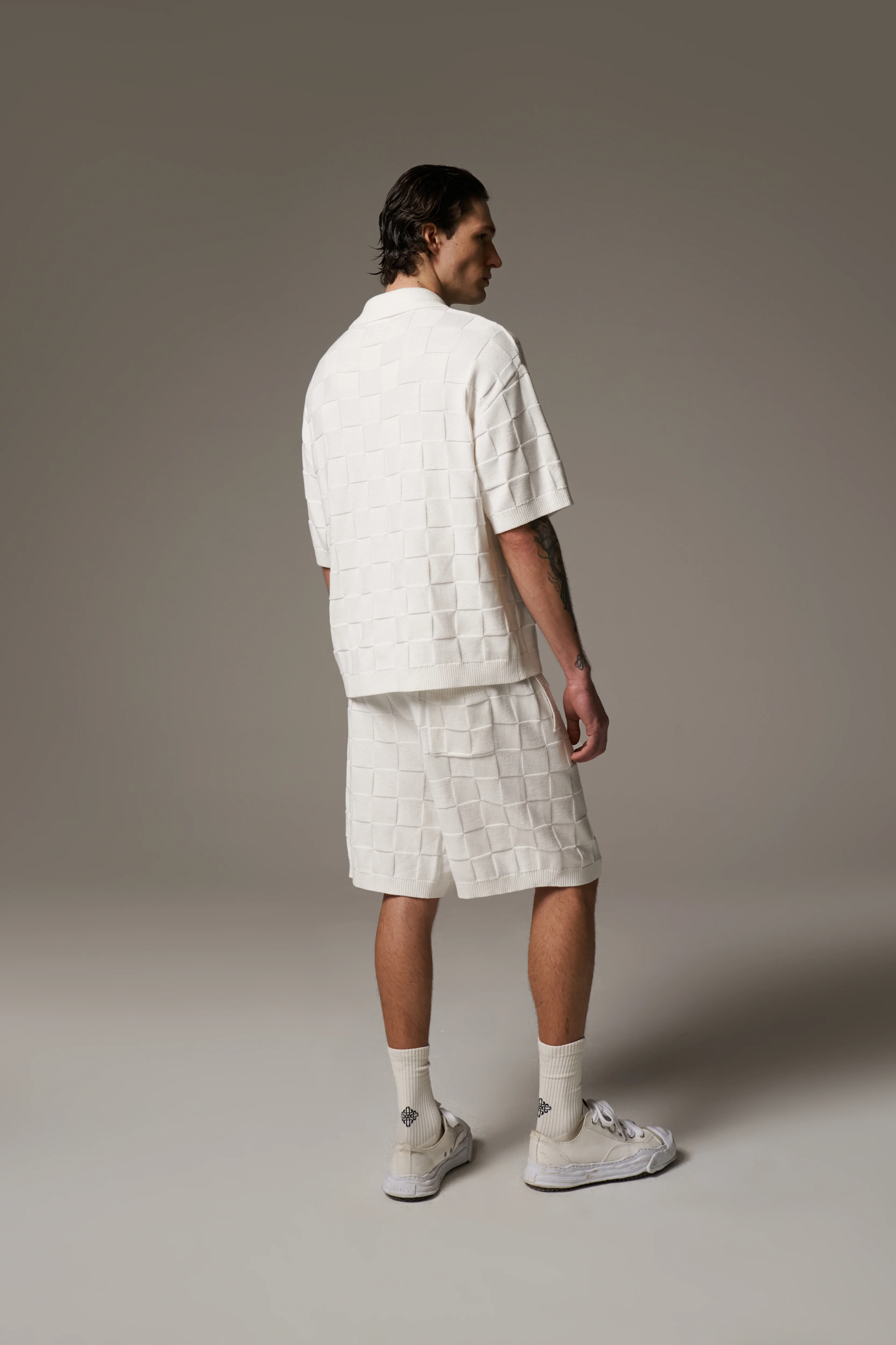 CHECKERBOARD KNITTED SHORT - OFF WHITE