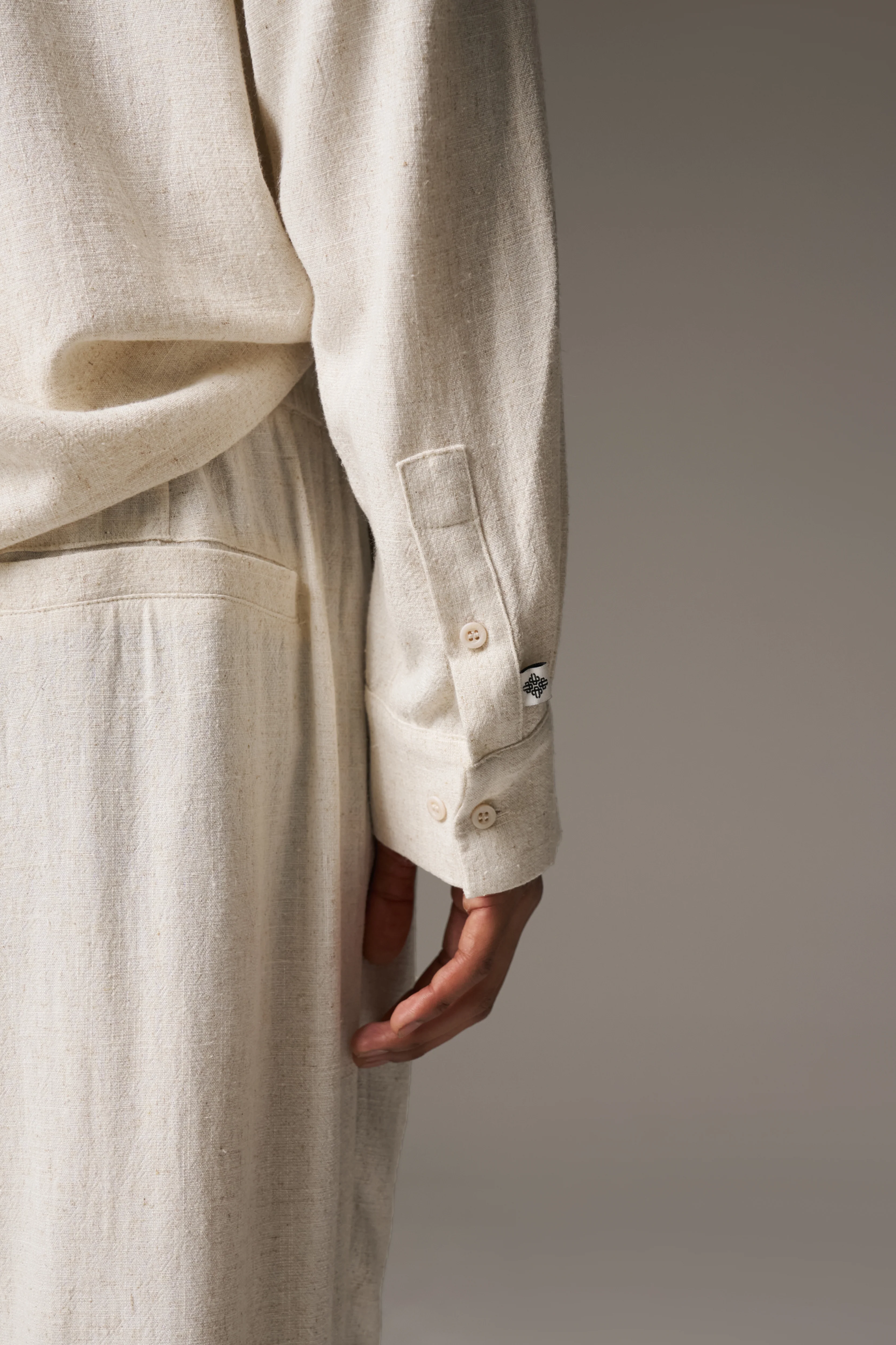 TEXTURED WOVEN TROUSERS - BEIGE