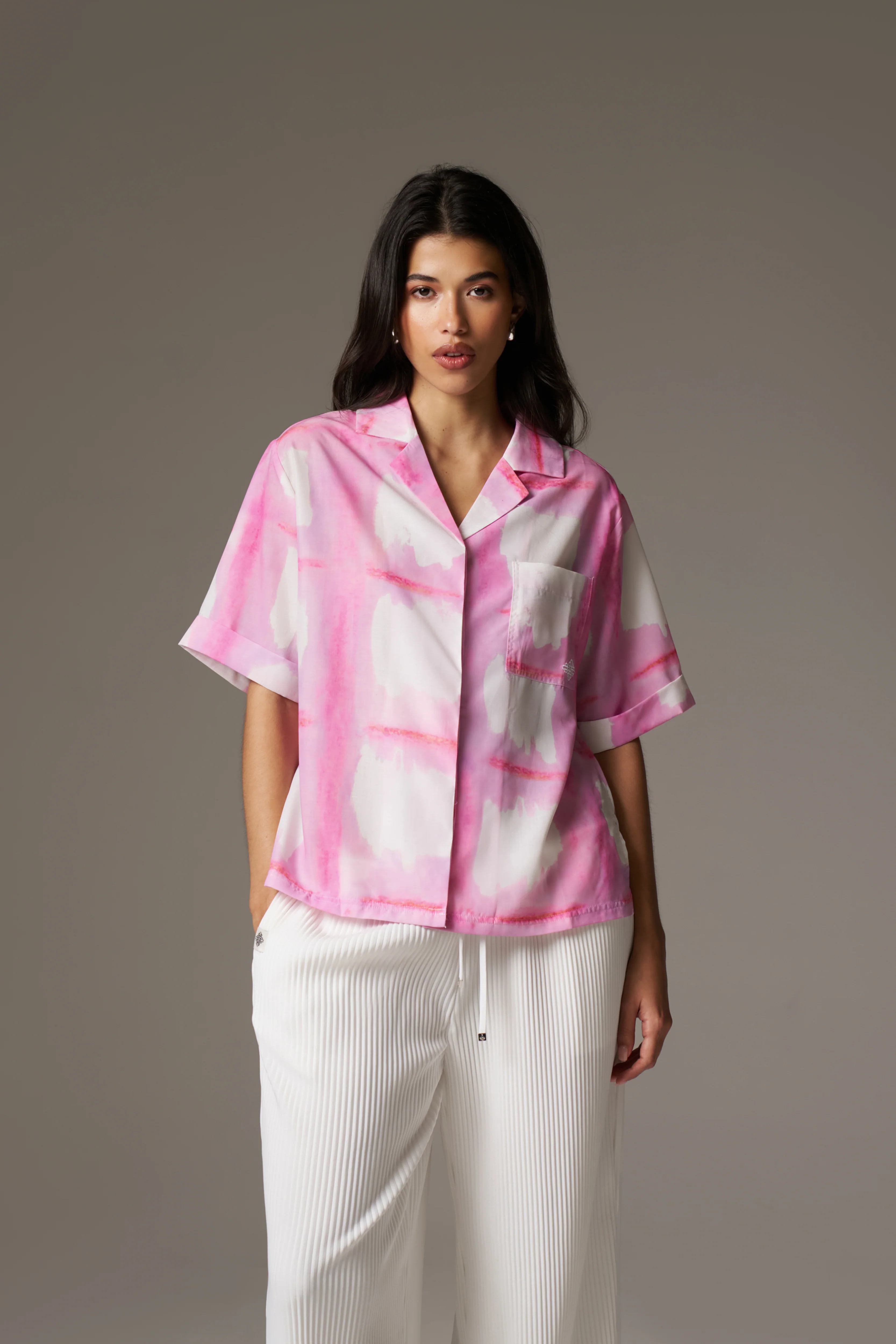 WATERCOLOUR EMBLEM SHIRT - PINK