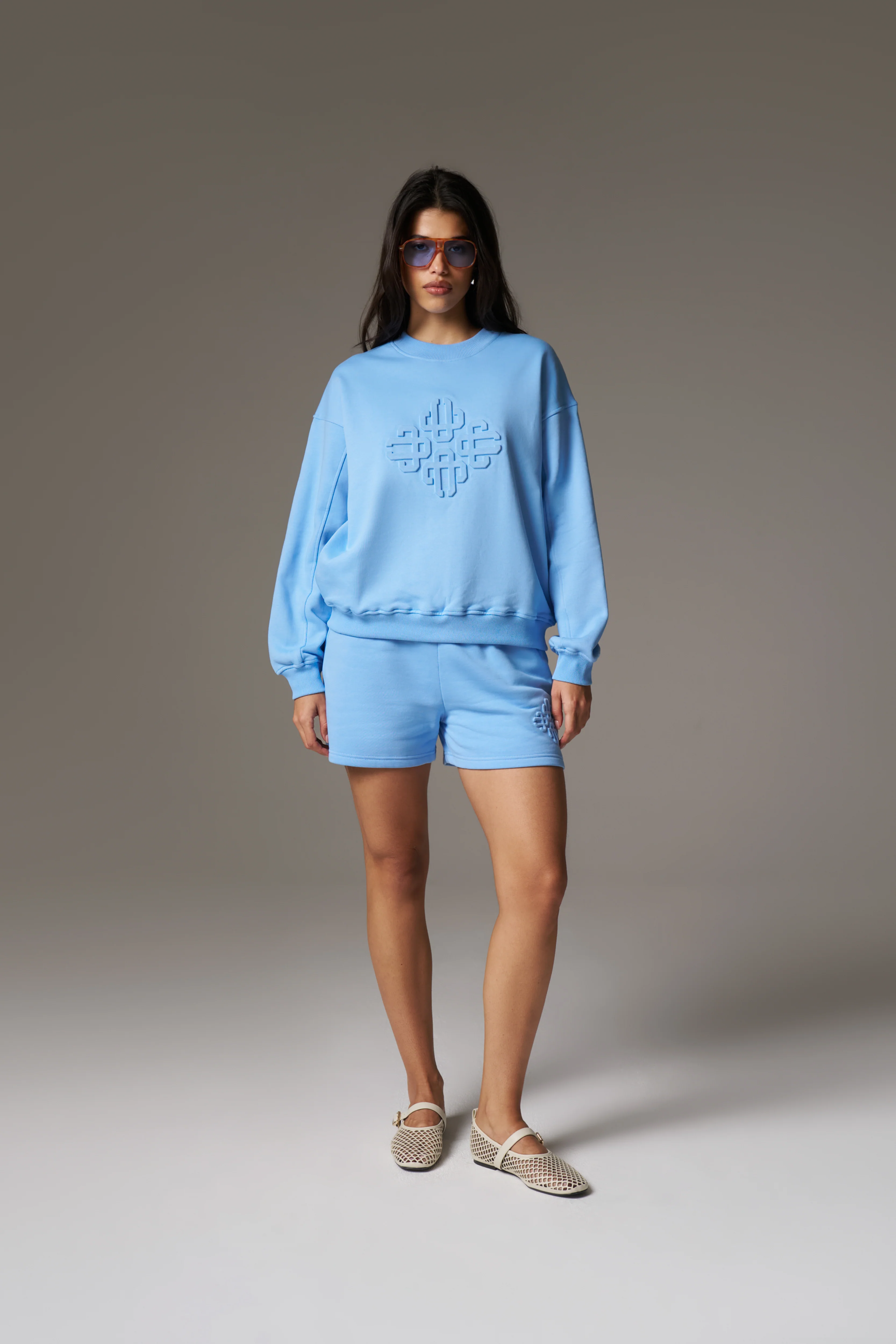 EMBLEM EMBOSSED OVERSIZED CREW - BLUE