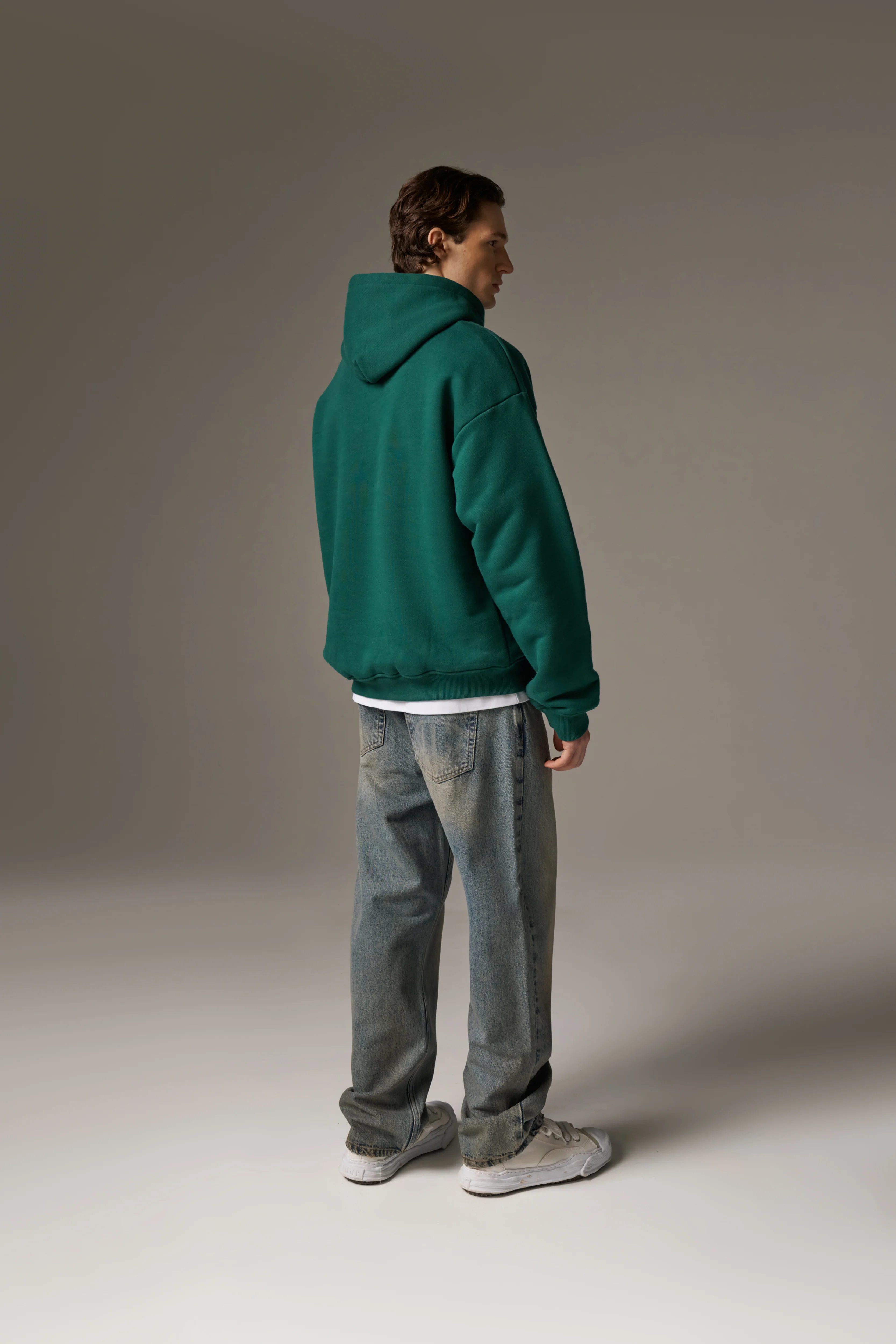 HEAVYWEIGHT MONOGRAM EMBLEM HOODIE - FOREST GREEN