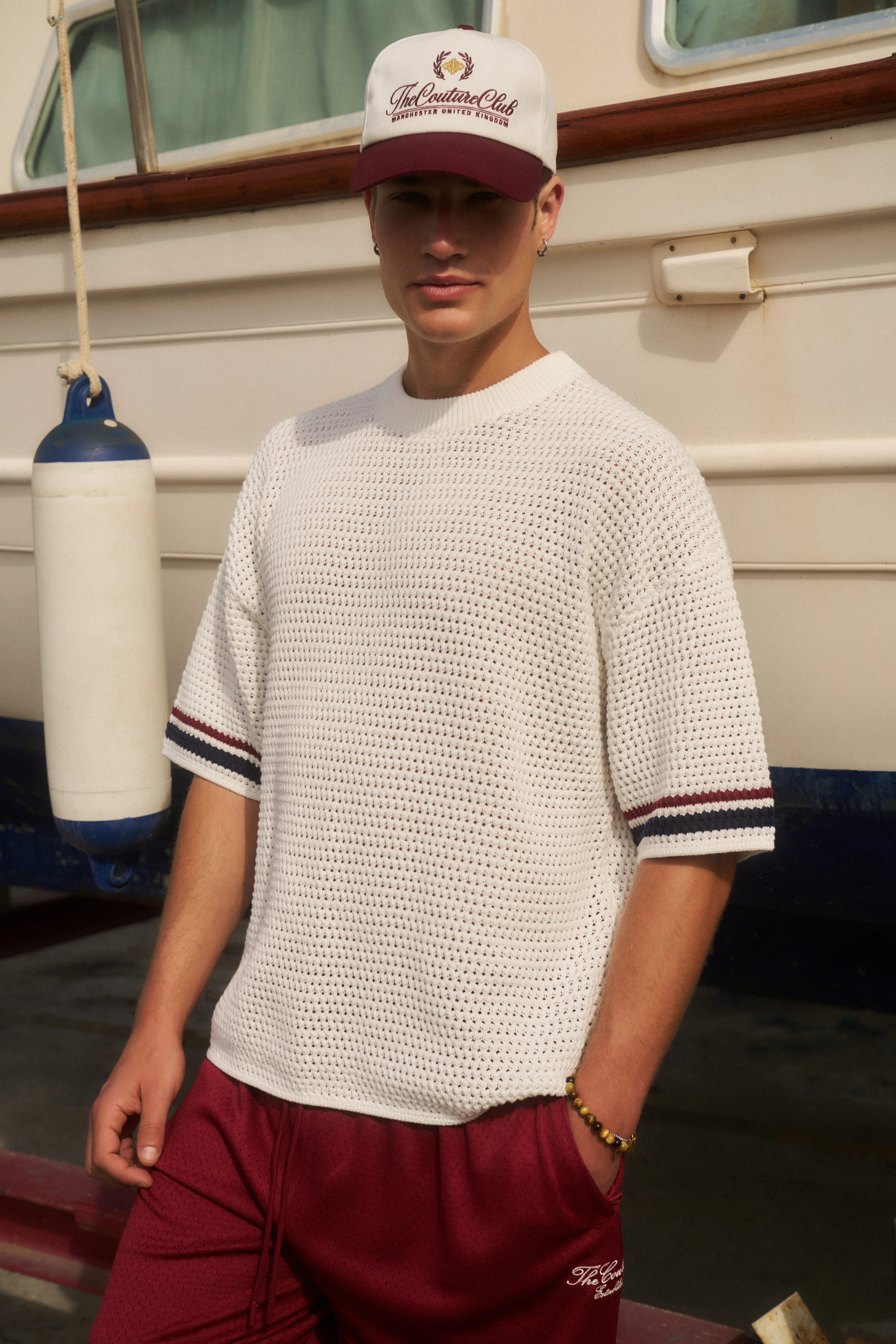 STRIPE CROCHET KNIT T-SHIRT - BURGUNDY