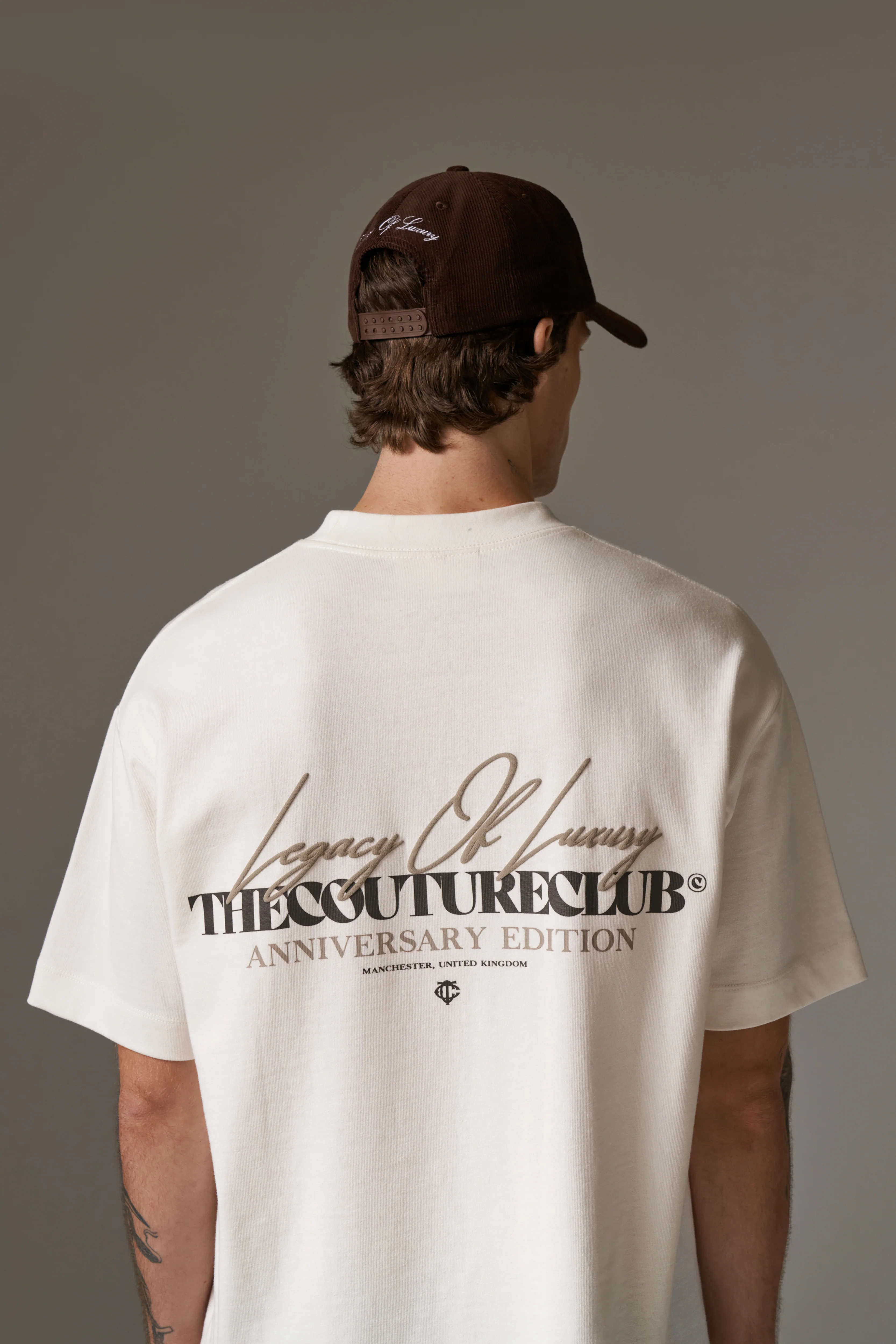 LEGACY OF LUXURY T-SHIRT - OFF WHITE