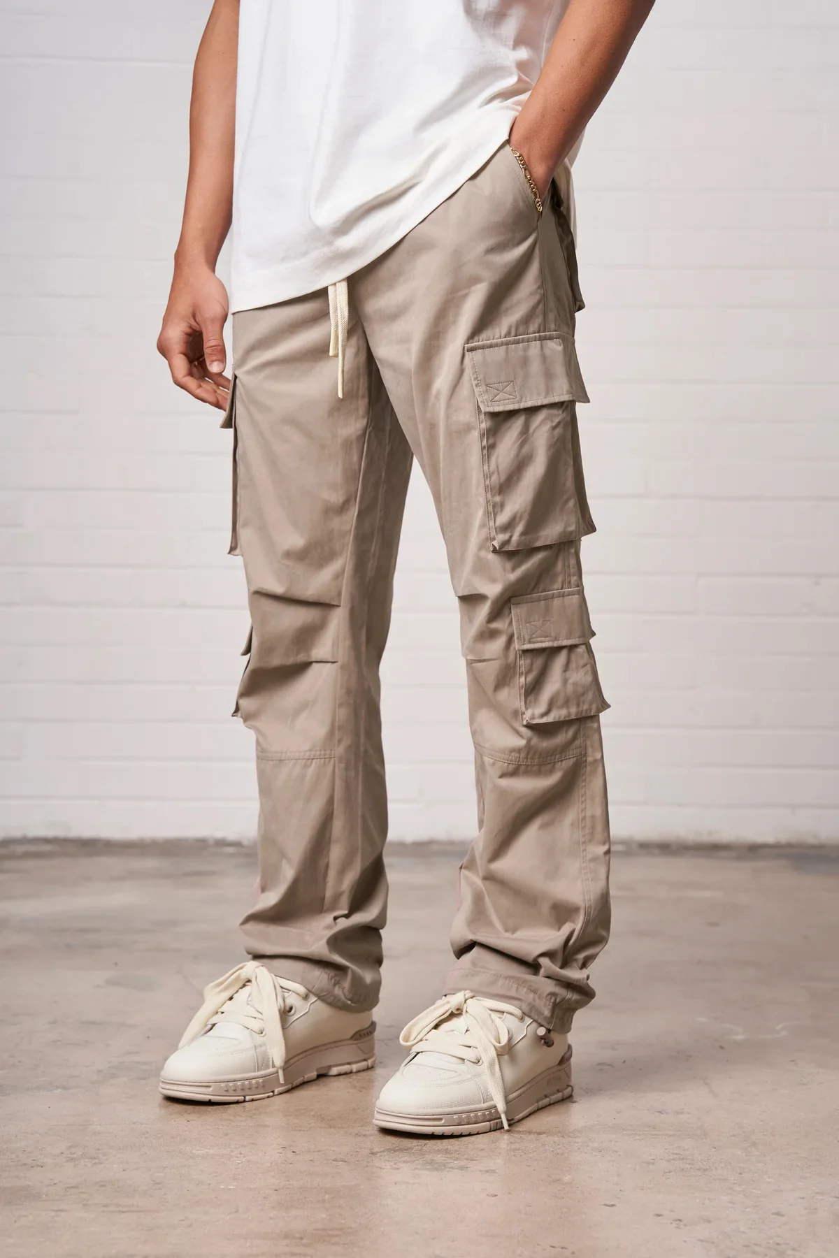 ESSENTIALS CARGO PANT - BEIGE